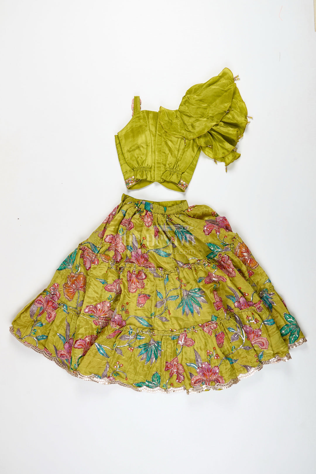 The Nesavu Girls Lehenga Choli Girls Lehenga Choli with Ruffle Sleeve Top for Weddings and Festive Occasions Nesavu Nesavu Green Floral Embroidered Lehenga Choli Girls Ruffle Sleeve Top Festive Charm