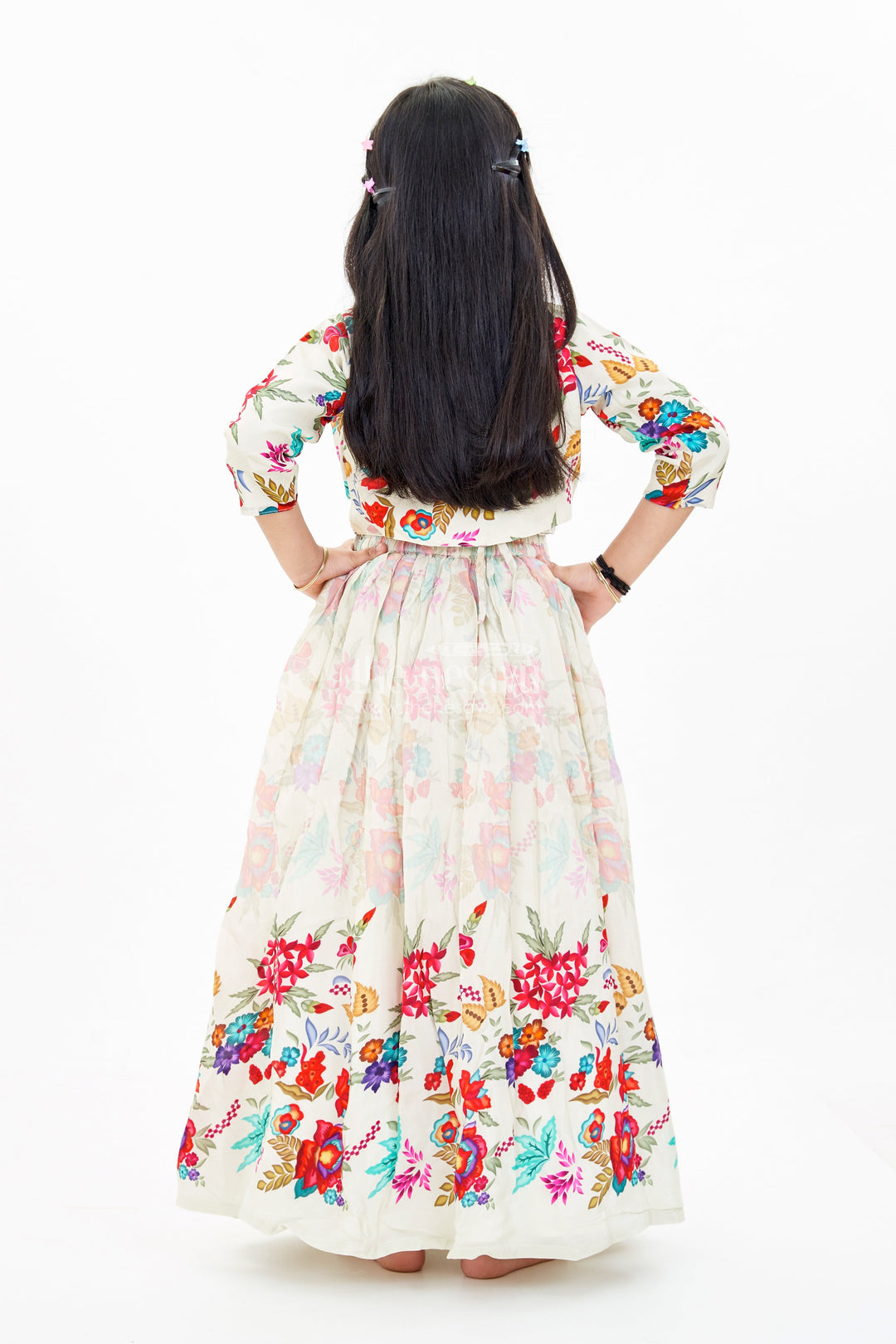 The Nesavu Girls Lehenga Choli Girls Off White Lehenga for Wedding with Floral Embroidery and Beaded Choli Nesavu Girls Off White Lehenga Wedding Floral Embroidery Beaded Choli | The Nesavu