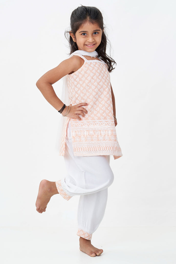 The Nesavu Girls Churidar Sets Girls Orange Chudi Set in Cotton with Embroidered Sleeveless Kurti and White Dhoti Pants Nesavu 16 (1Y) / Peach GPS617B-16 Girls Orange Chudi Set Thread Embroidery Cotton Kurti White Dhoti Dupatta | The Nesavu