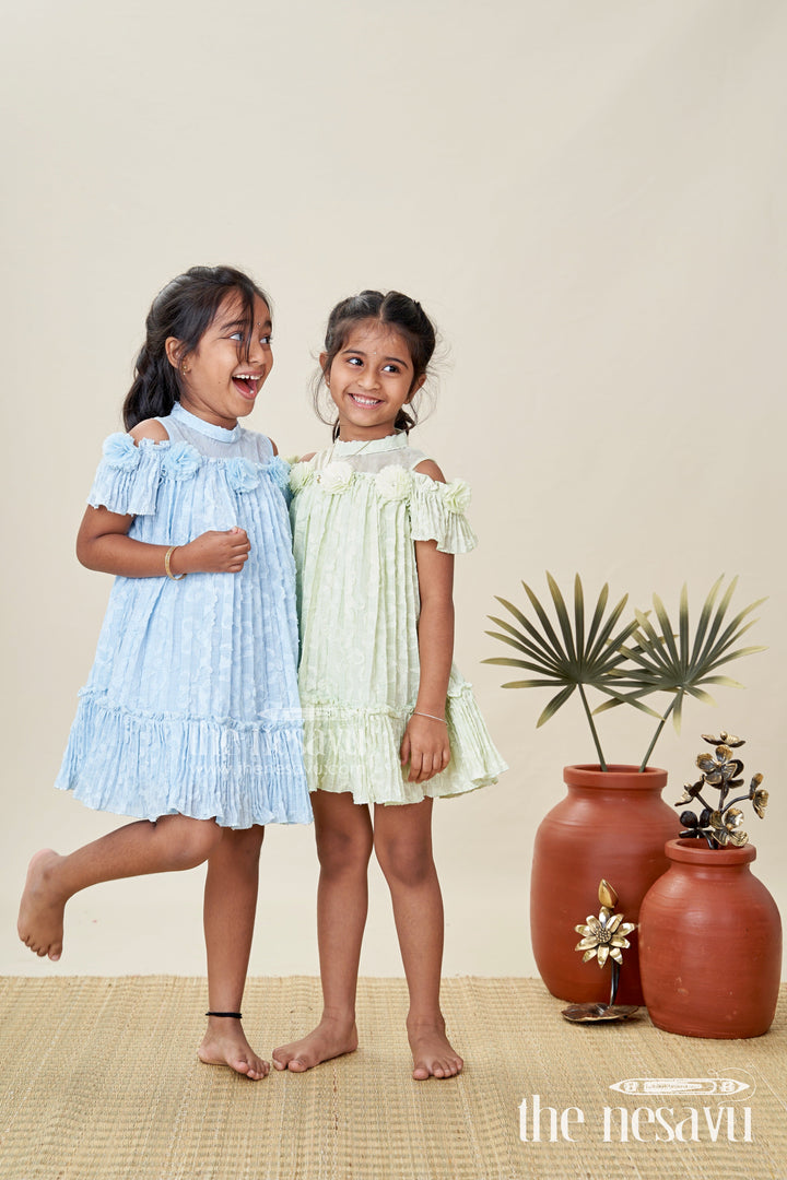 The Nesavu Girls Cotton Frock Girls Organza Frock Design 2025 in Sky Blue Crushed Fabric with Puff Sleeves and Delicate Flower Accents Nesavu Nesavu Girls Organza Frock Design 2025 Sky Blue Crushed Finish Floral Puff Sleeves