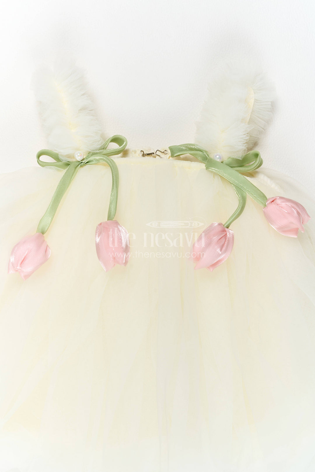The Nesavu Girls Fancy Party Frock Girls Party Frock in White for Festive Photos Nesavu Nesavu Girls Party Frock With Floral Detailing For Weddings And Family