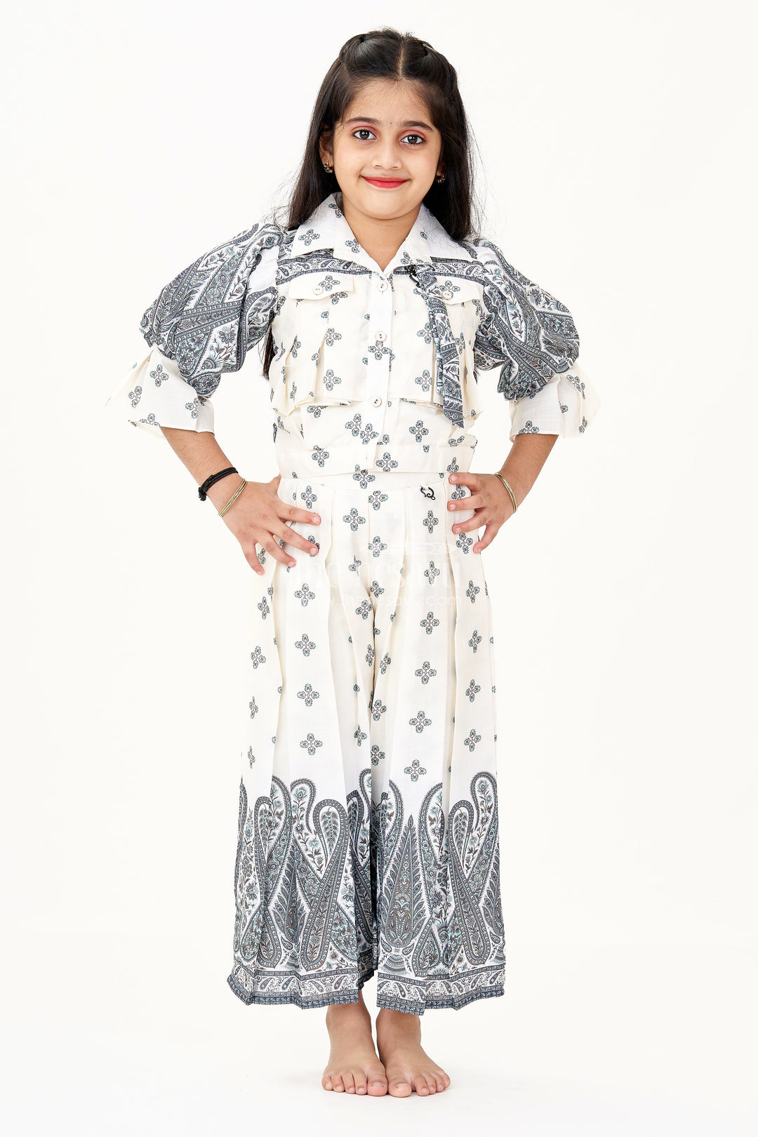 The Nesavu Girls Casual Set Girls Peach Casual Set in Cotton Blend with Paisley Print and Stylish Puffed Sleeves Nesavu Girls Peach Casual Set Cotton Blend Paisley Print Modern Collared Top | The Nesavu