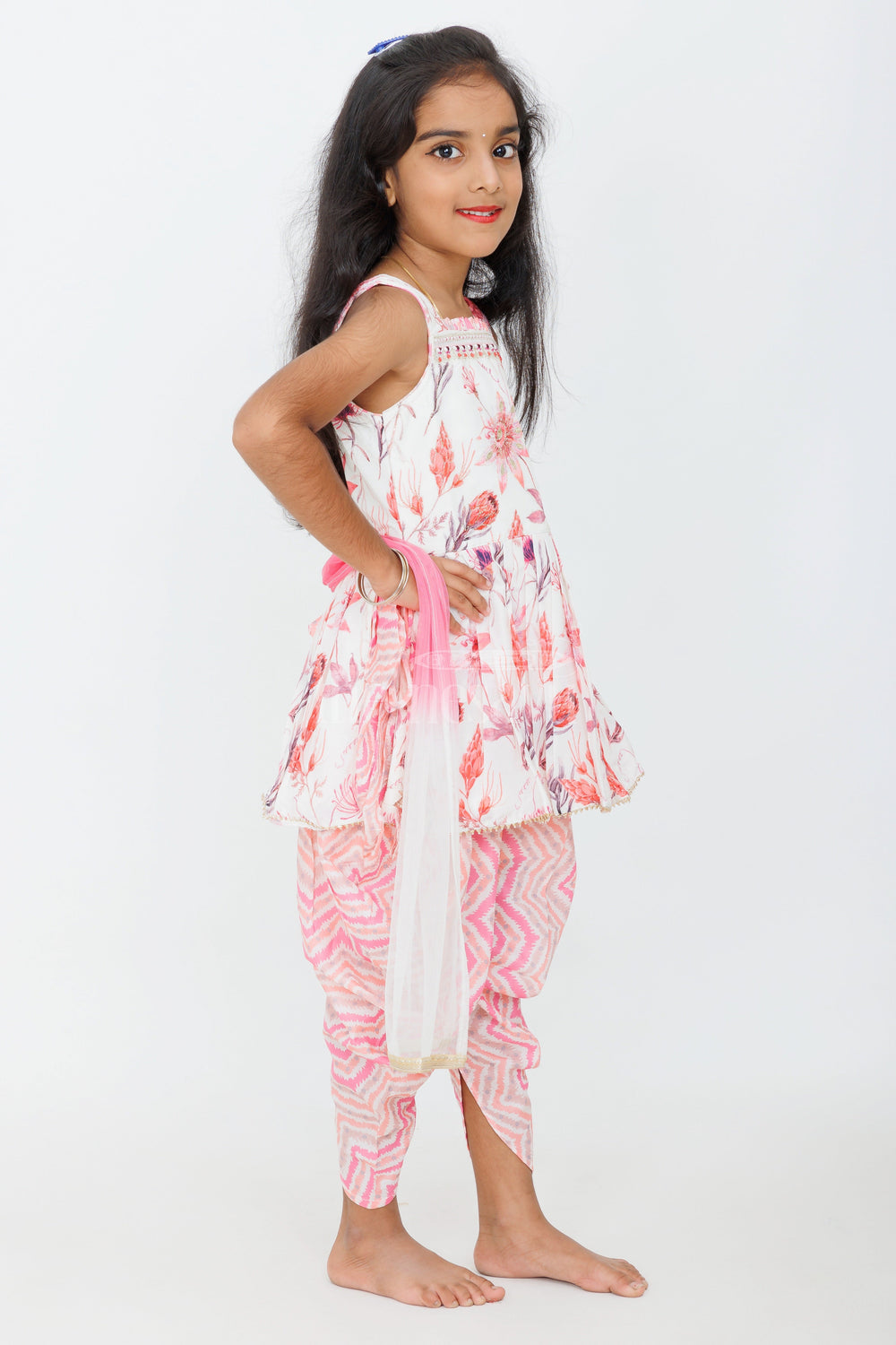 The Nesavu Girls Sharara / Plazo Set Girls Pink Cotton Blended Sleeveless Kurta with Zigzag Patiala and Ombre Dupatta Nesavu Nesavu Girls Pink Cotton Sleeveless Kurta Floral Prints Zigzag Patiala Ombre Dupatta