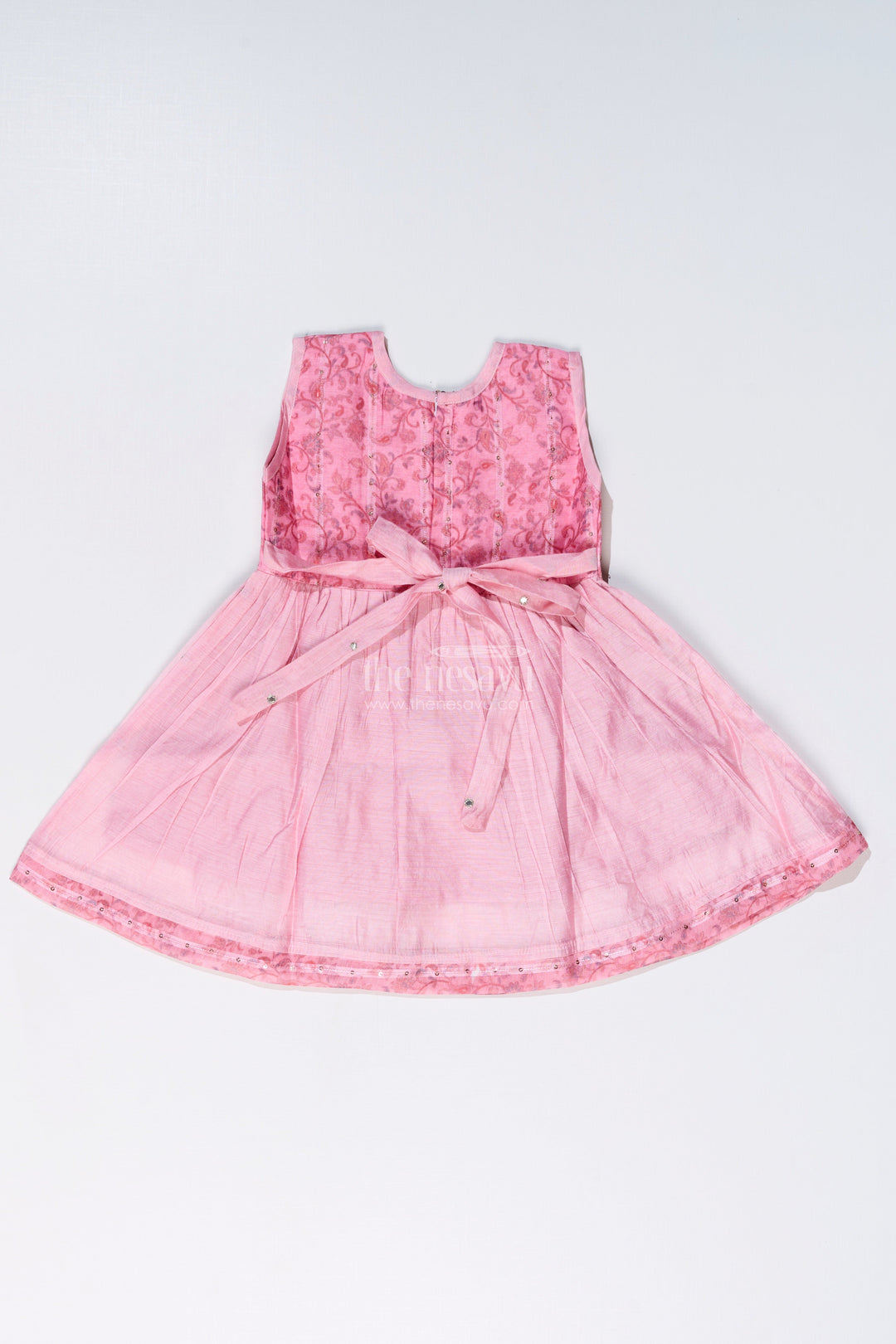 The Nesavu Girls Chanderi Frock Girls Pink Cotton Frock with Embroidery and Chanderi Fabric for Elegant Festive Wear Nesavu Girls Pink Cotton Frock Chanderi Fabric Embroidery Print Festive Wear | The Nesavu