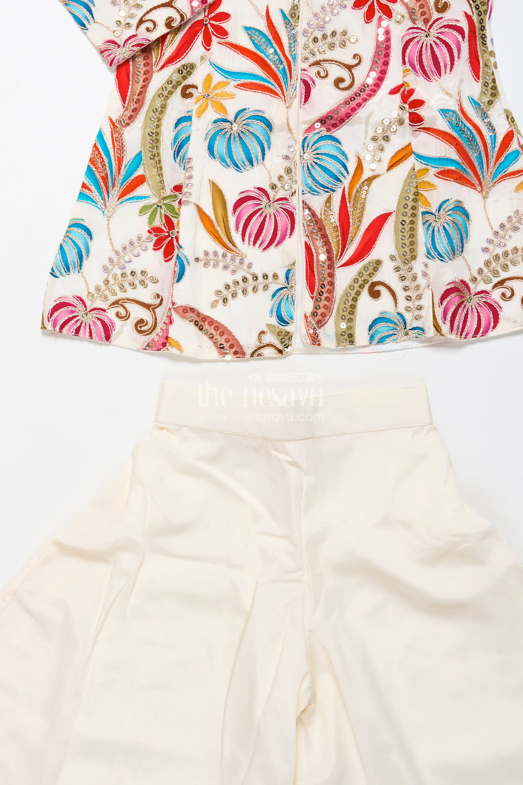 The Nesavu Girls Sharara / Plazo Set Girls Plazo Set with Digital Printed Kurti for Ethnic Day and Casual Functions Nesavu Nesavu girls plazo set muslin digital print kurti full sleeve design festive casual wear