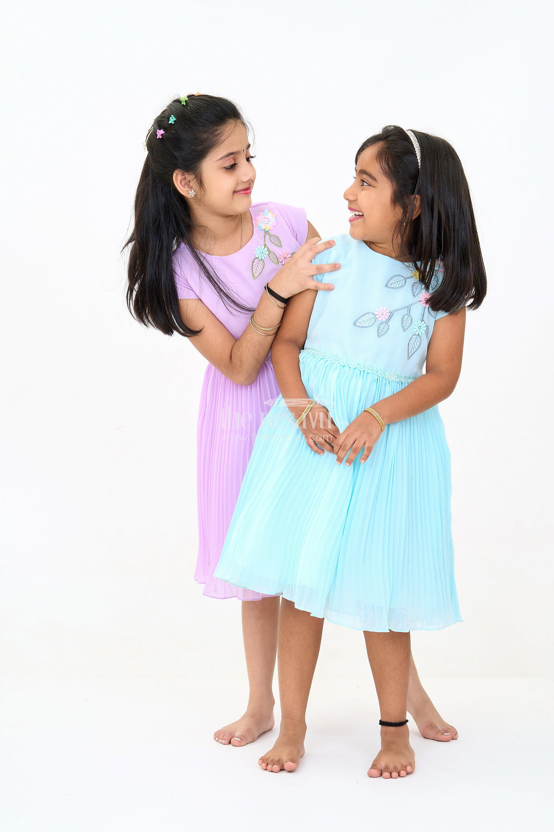 The Nesavu Girls Fancy Party Frock Girls Poly Georgette Fancy Party Frock in Lavender with Floral Appliqué Nesavu Girls Fancy Wedding Frock Lavender Poly Georgette Floral Appliqu | The Nesavu