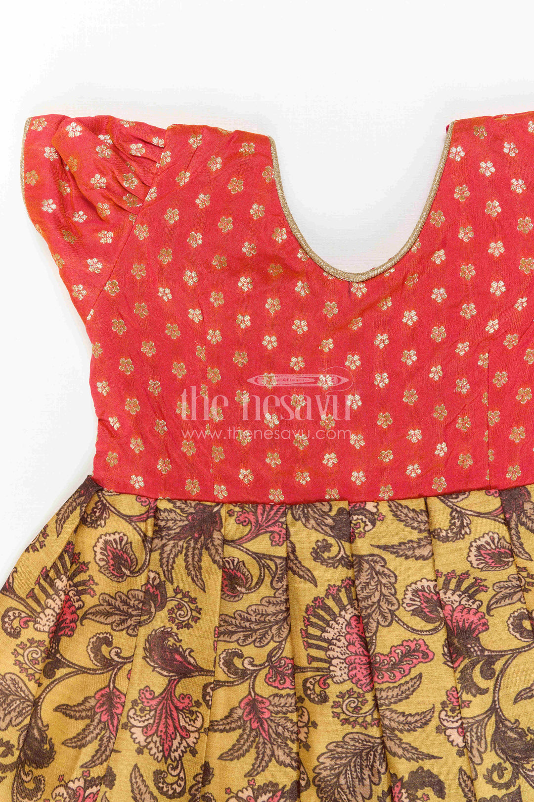 The Nesavu Girls Casual Gown Girls Printed Casual Gown for Festive Outings and Summer Parties Nesavu Nesavu Girls Printed Casual Gown For Festive Outings And Summer Celebrations With Floral Design