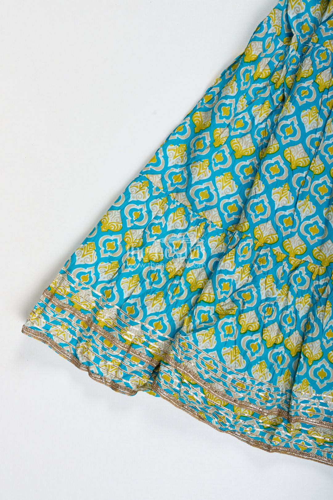 The Nesavu Girls Lehenga Choli Girls Printed Cotton Lehenga Choli with Ruffle Hem and Tassel Belt Nesavu Nesavu Girls Cotton Lehenga Choli Printed Ruffle Skirt Tassel Belt