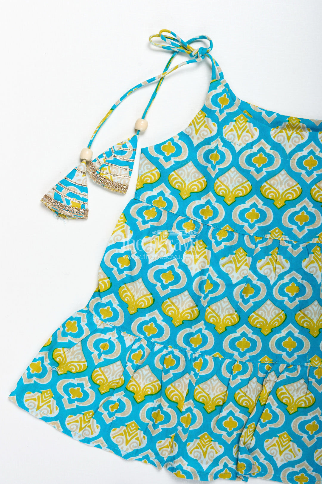 The Nesavu Girls Lehenga Choli Girls Printed Cotton Lehenga Choli with Ruffle Hem and Tassel Belt Nesavu Nesavu Girls Cotton Lehenga Choli Printed Ruffle Skirt Tassel Belt