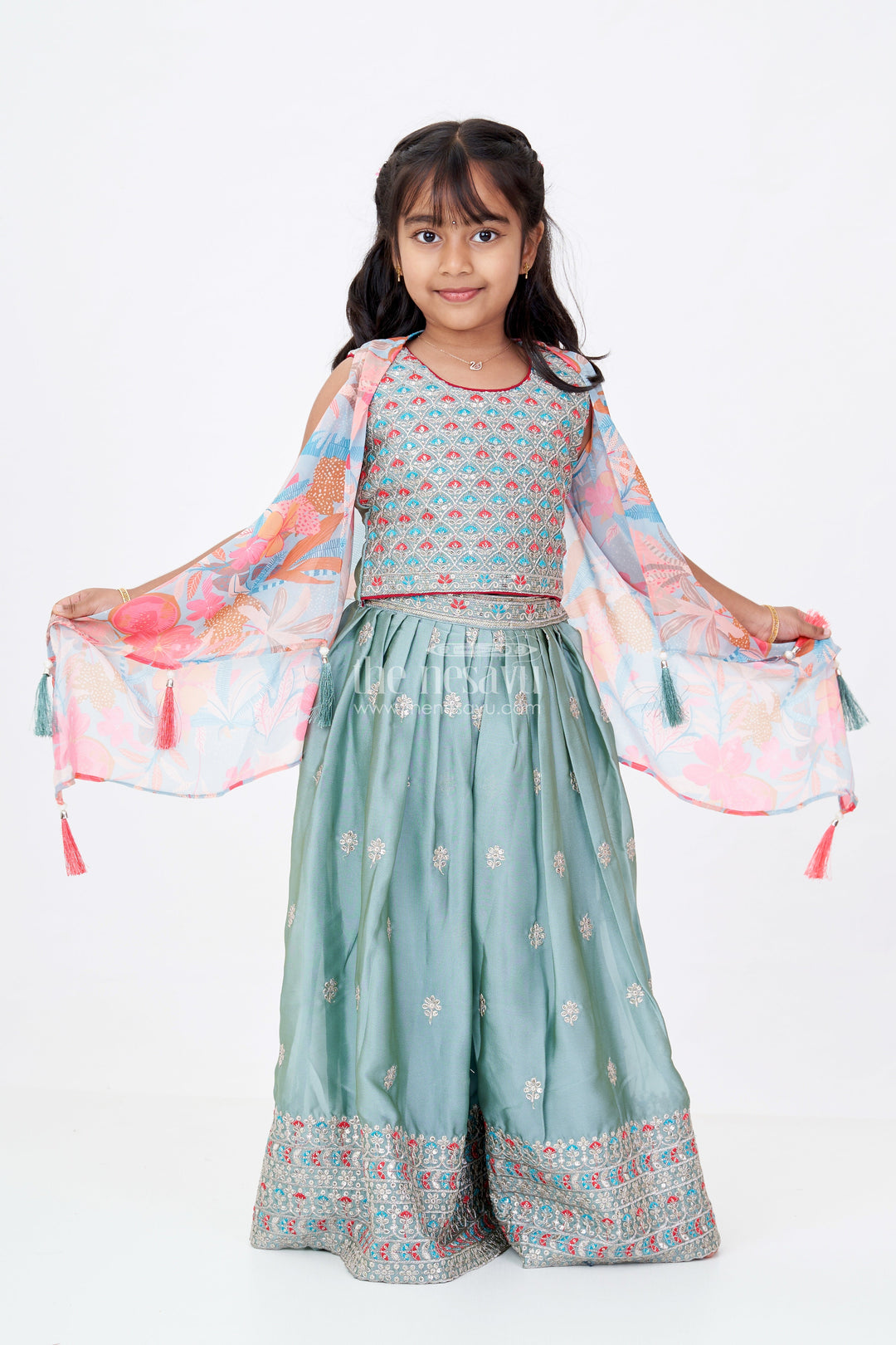The Nesavu Girls Sharara / Plazo Set Girls Shrug Plazo Set with Embroidered Georgette and Digital Printed Jacket for Stylish Festive Wear Nesavu 24 (5Y) / Green GPS544A-24 Girls Shrug Plazo Set Embroidered Georgette Digital Printed Jacket Festive Wear | The Nesavu