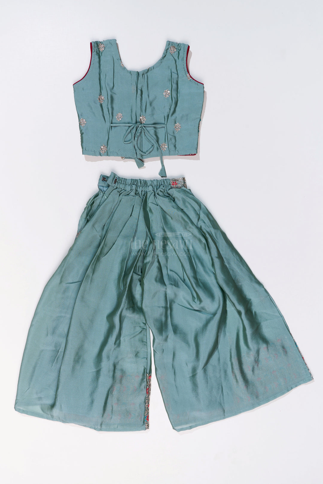 The Nesavu Girls Sharara / Plazo Set Girls Shrug Plazo Set with Embroidered Georgette and Digital Printed Jacket for Stylish Festive Wear Nesavu Girls Shrug Plazo Set Embroidered Georgette Digital Printed Jacket Festive Wear | The Nesavu