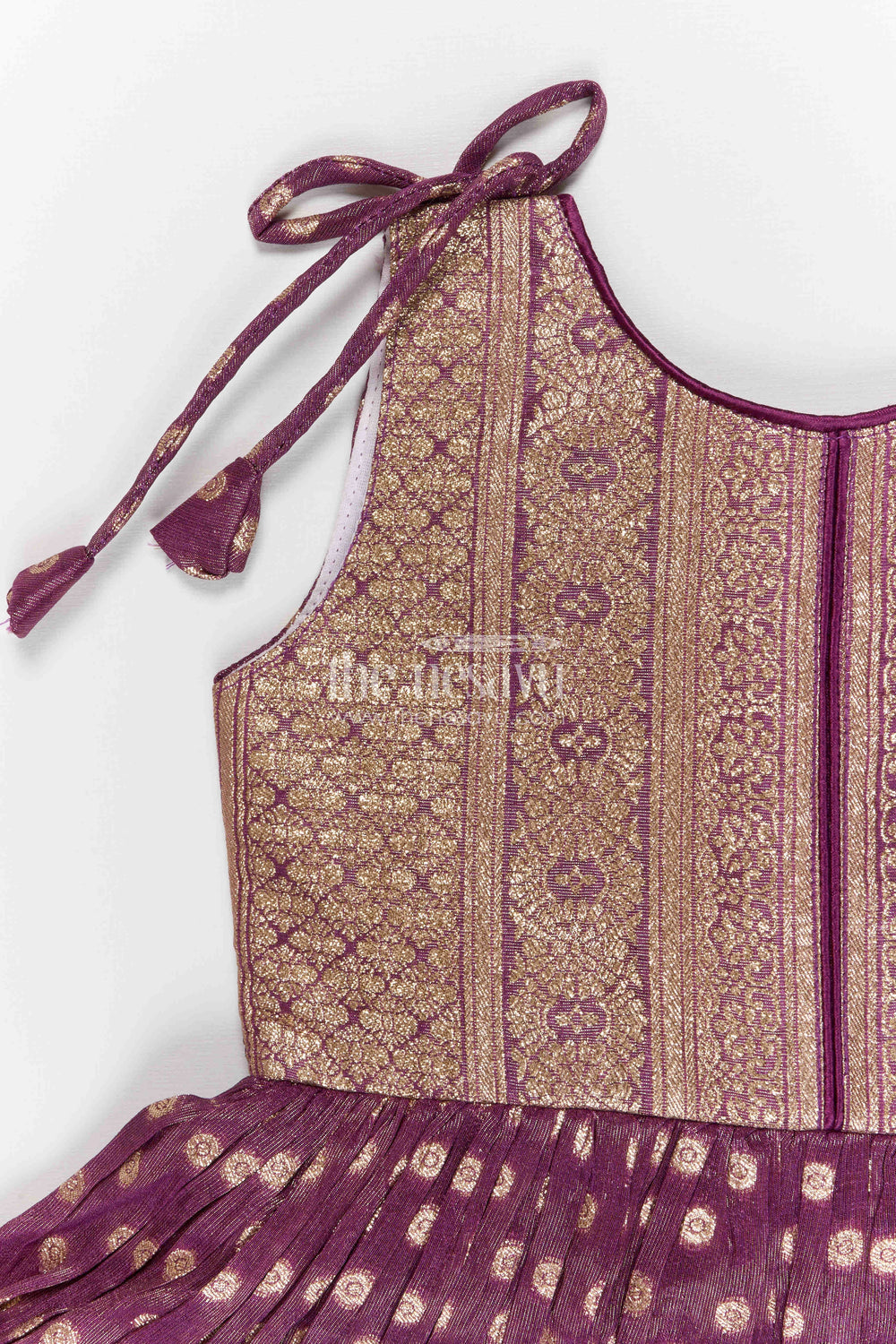 The Nesavu Silk Frock Girls Silk Frock for Weddings and Festive Occasions Nesavu Nesavu girls blend silk frock with tissue skirt for weddings and festive wear