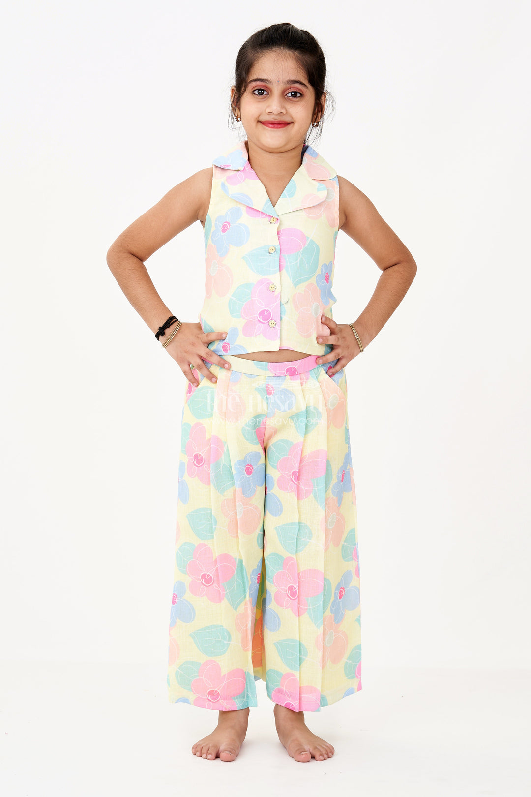 The Nesavu Girls Co-Ord Sets Girls Simple Sharara Set with Floral Printed Sleeveless Jacket and Wide-Leg Pants Nesavu Girls Floral Printed Simple Sharara Set Sleeveless Jacket Pants | The Nesavu