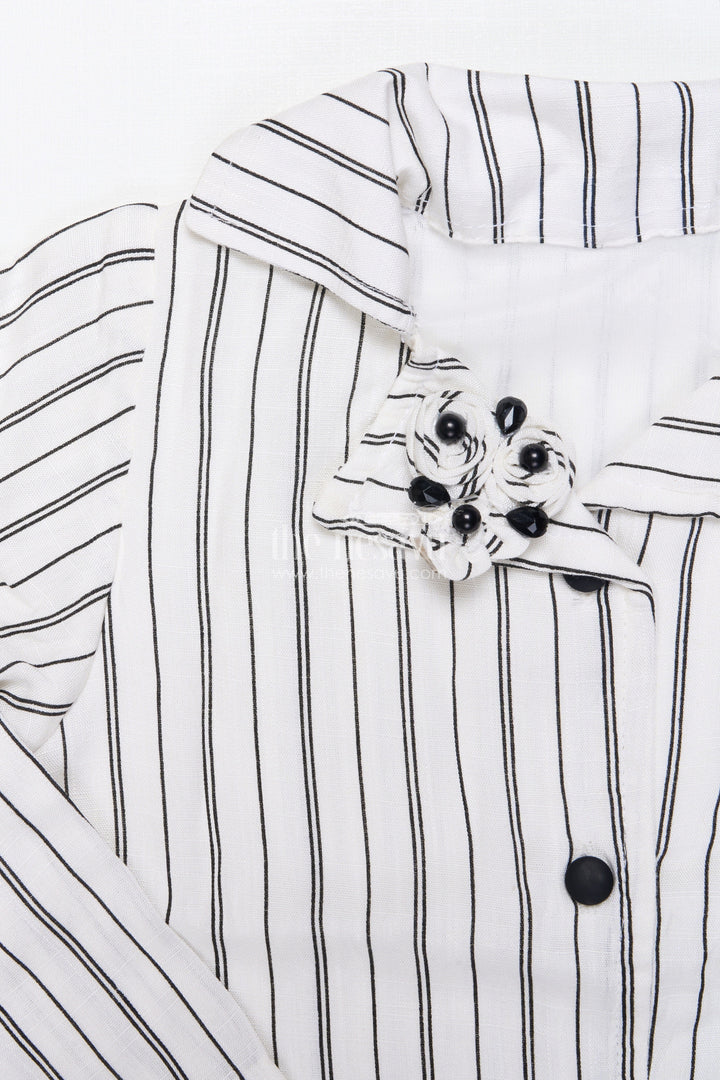 The Nesavu Girls Co-Ord Sets Girls Striped Co-Ord Set for School Programs and Casual Ethnic Wear Nesavu Nesavu girls striped cotton co-ord set floral brooch school ethnic wear casual events