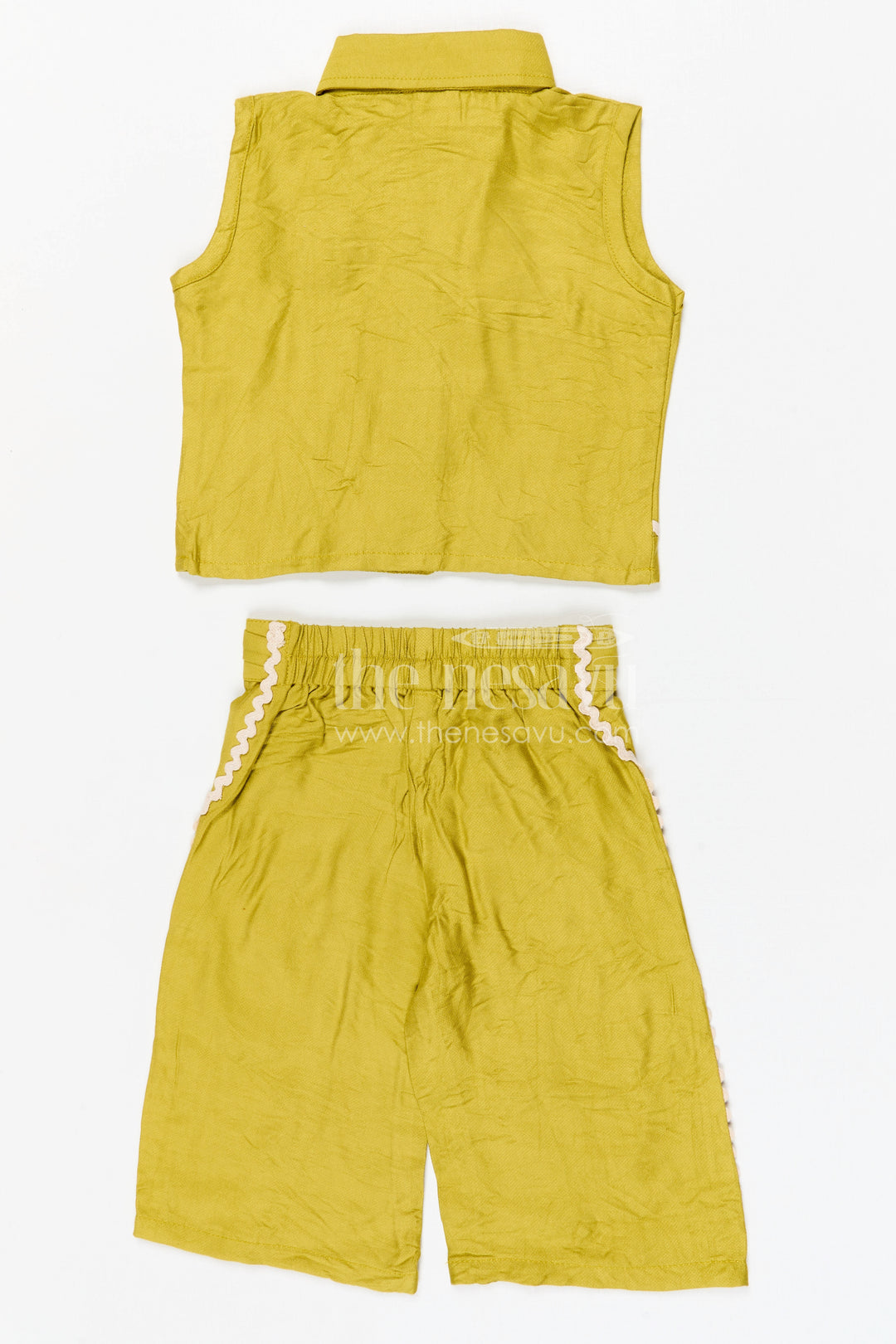 The Nesavu Girls Co-Ord Sets Girls Stylish Bubble Crepe Co-ord Set for Summer Outings and Casual Celebrations Nesavu Nesavu girls bubble crepe co-ord set for summer outings casual wear and stylish kids fashion