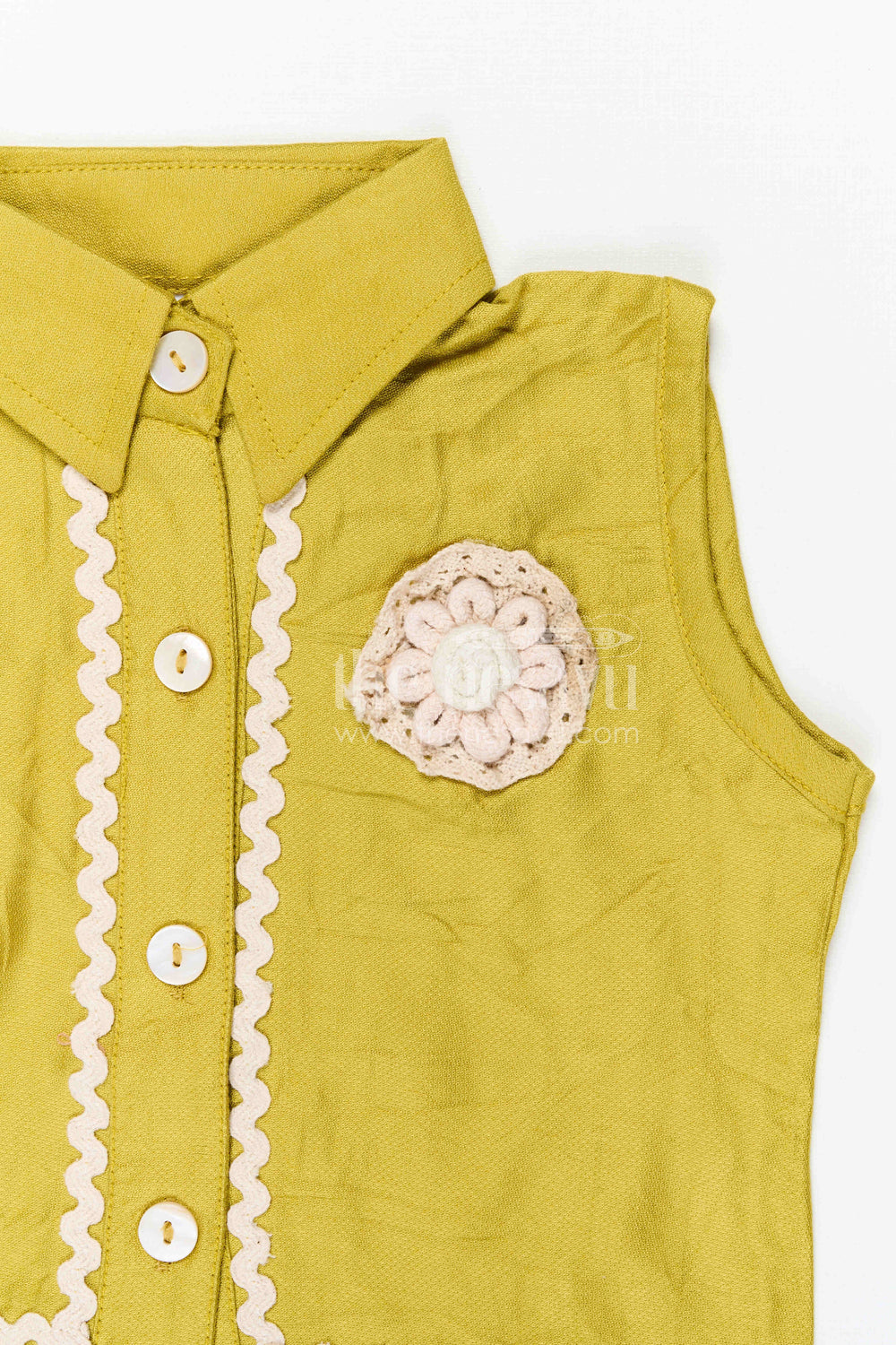 The Nesavu Girls Co-Ord Sets Girls Stylish Bubble Crepe Co-ord Set for Summer Outings and Casual Celebrations Nesavu Nesavu girls bubble crepe co-ord set for summer outings casual wear and stylish kids fashion