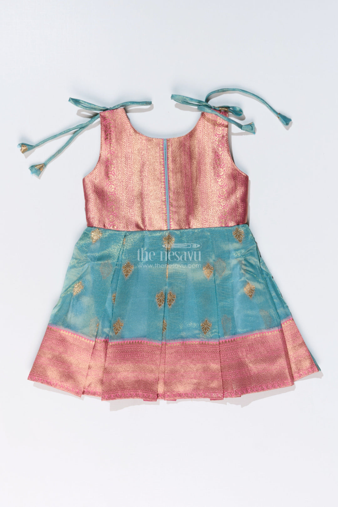 The Nesavu Silk Frock Graceful Girls Soft Silk Frock in Banarasi Jacquard with Dual-Tone Elegance Nesavu Girls Soft Silk Frock Banarasi Jacquard Gold Zari Tie-Up Details | The Nesavu