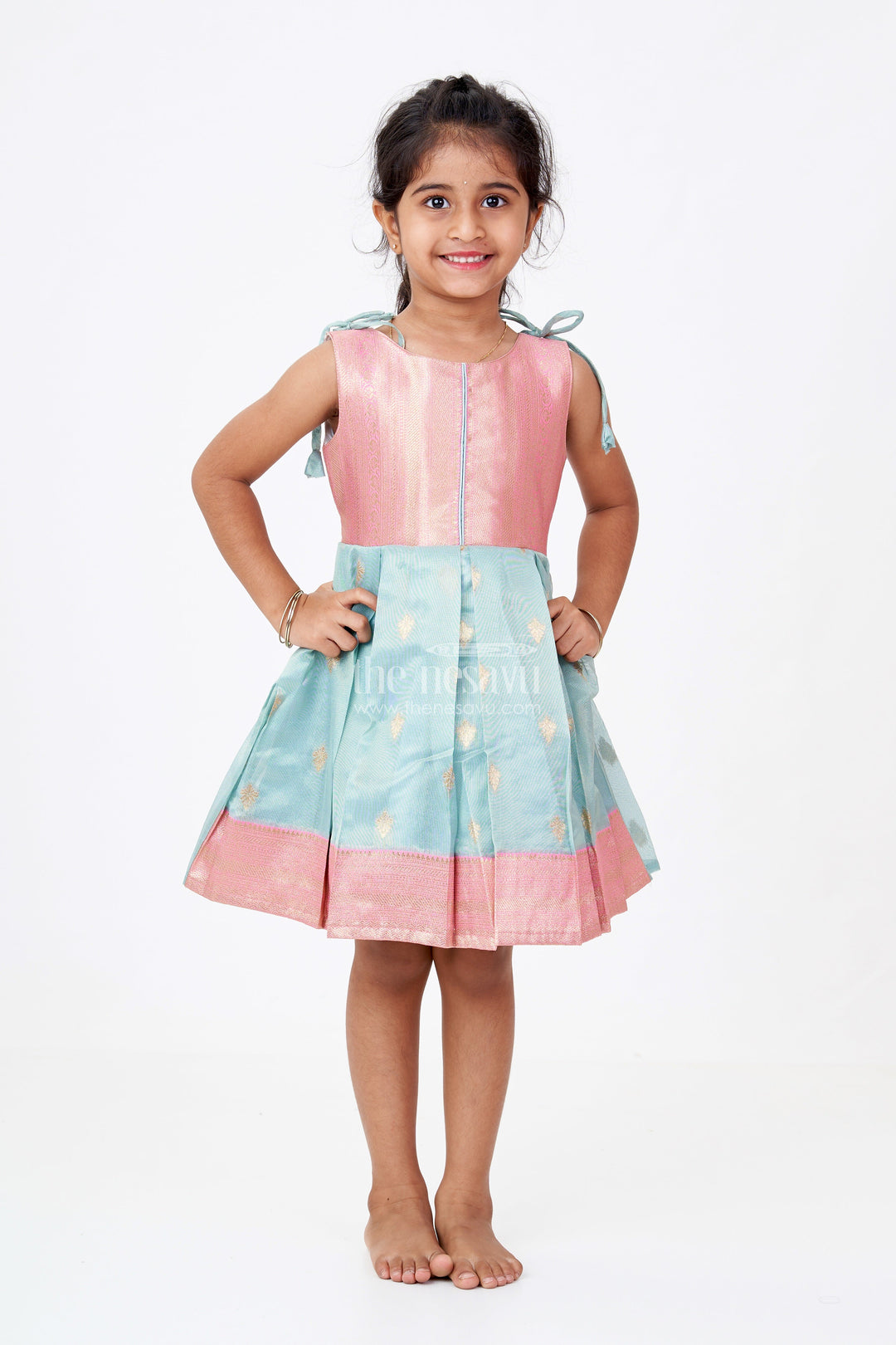 The Nesavu Silk Frock Graceful Girls Soft Silk Frock in Banarasi Jacquard with Dual-Tone Elegance Nesavu Girls Soft Silk Frock Banarasi Jacquard Gold Zari Tie-Up Details | The Nesavu