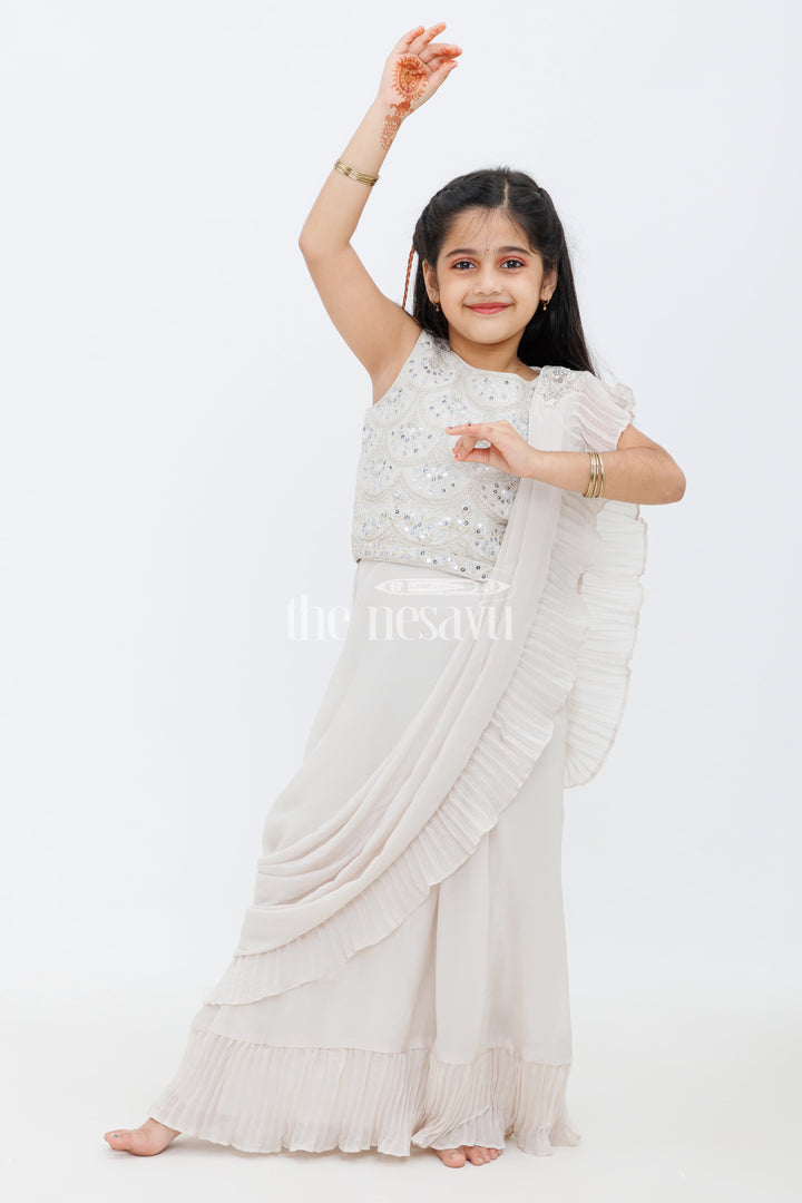 The Nesavu Girls Lehenga Choli Gray Georgette Printed Lehenga Choli with Scalloped Sequins Design for Girls Nesavu Gray Georgette Printed Lehenga Choli with Scalloped Sequins Design for Girls Nesavu