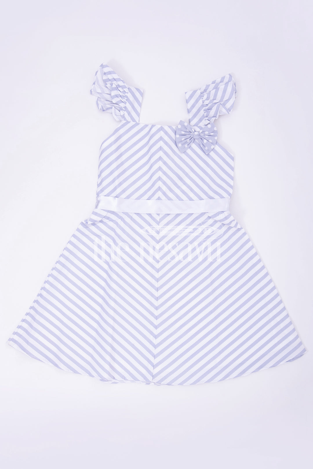 The Nesavu Baby Cotton Frocks Gray Striped Cotton Frock with Cap Sleeves and Bow Nesavu 16 (1Y) / Gray BFJ589A-16 Gray Striped Cotton Frock with Cap Sleeves and Bow - Nesavu