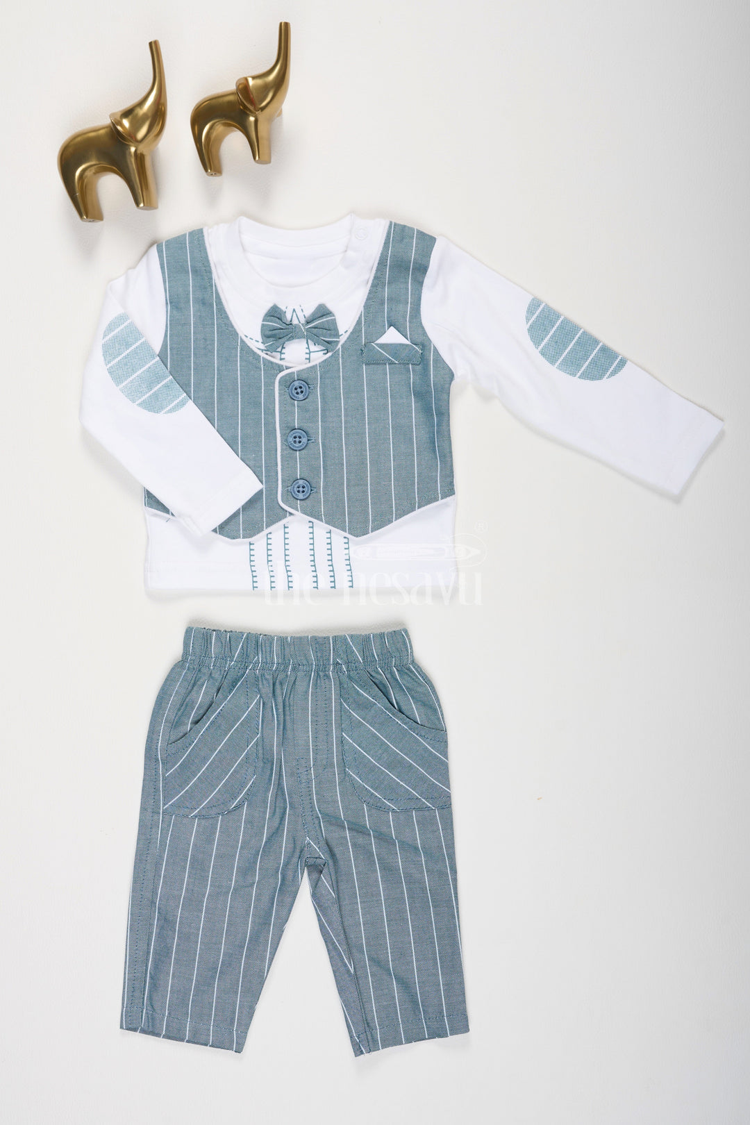 The Nesavu Boys Casual Set Green Boys Waistcoat and Pant Set with FullSleeve TShirt Nesavu 10 (NB) / Green BCS100A-10 Green Boys' Waistcoat and Pant Set with Full-Sleeve T-Shirt - Nesavu