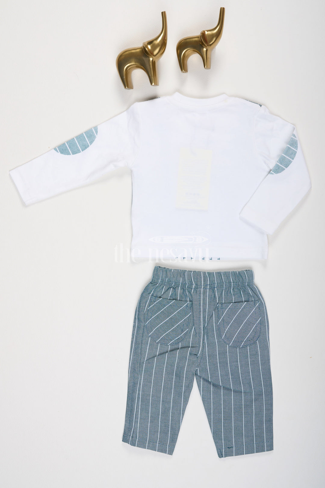 The Nesavu Boys Casual Set Green Boys Waistcoat and Pant Set with FullSleeve TShirt Nesavu Green Boys' Waistcoat and Pant Set with Full-Sleeve T-Shirt - Nesavu