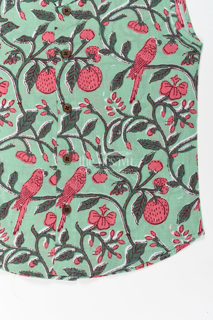 The Nesavu Baby Jablas Jabla Newborn Sleeveless Green Baby Shirt with Pink Bird and Floral Digital Prints Nesavu Jabla Newborn Green Cotton Sleeveless Shirt Pink Parrot Floral Digital Prints | The Nesavu