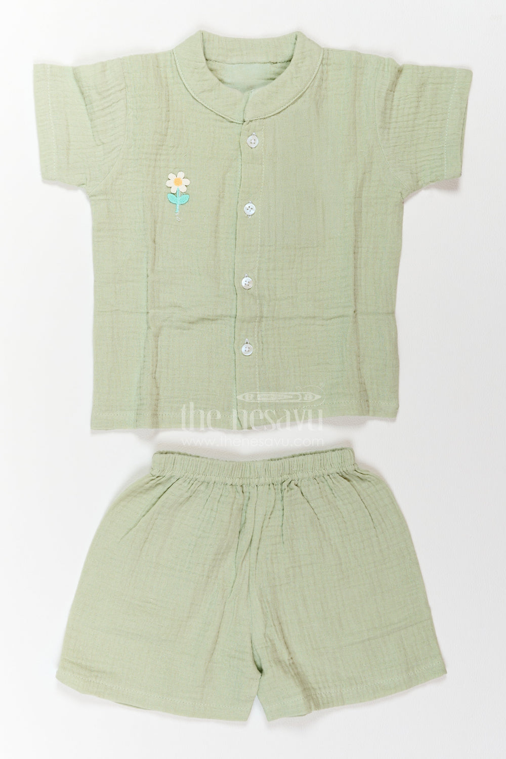The Nesavu Night Dress Kids Breathable Pajama Set for Summer Sleep and Relaxed Mornings Nesavu 18 (2Y) / Green / Muslin NS086A-18 Nesavu Kids Breathable Muslin Pajama Set For Summer Sleep Relaxed Mornings With Floral Embroidered Top