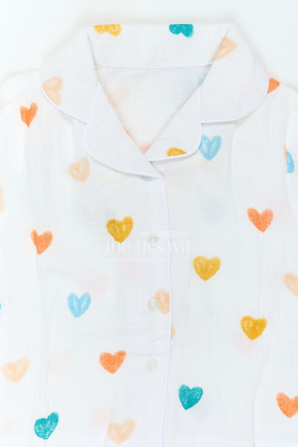 The Nesavu Night Dress Kids Muslin Night Suit for Bedtime Comfort and Relaxed Sleep Nesavu Nesavu Kids Muslin Night Suit For Bedtime Sleepovers With Heart Print Shirt And Full Length Pajama