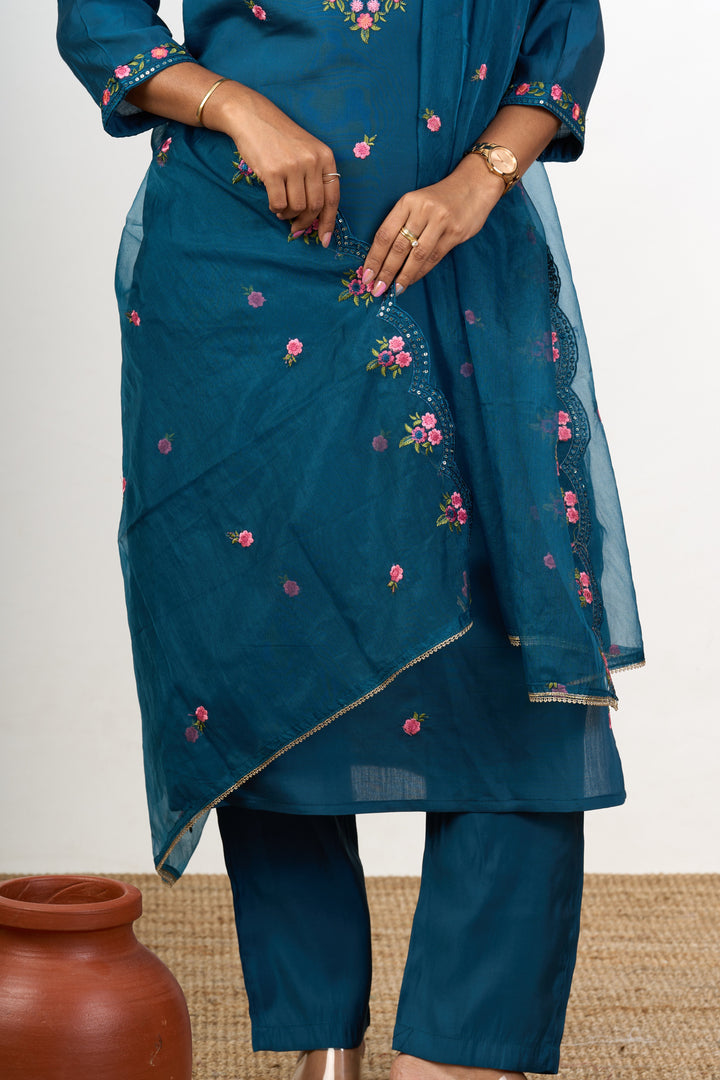 The Nesavu Womens Straight Suit Sets Lohri Function Dresses with Art Silk and Pink Floral Embroidery Womens Straight Suit Set Nesavu Lohri Function Dresses Womens Art Silk Straight Suit Set Pink Floral Embroidery | The Nesavu