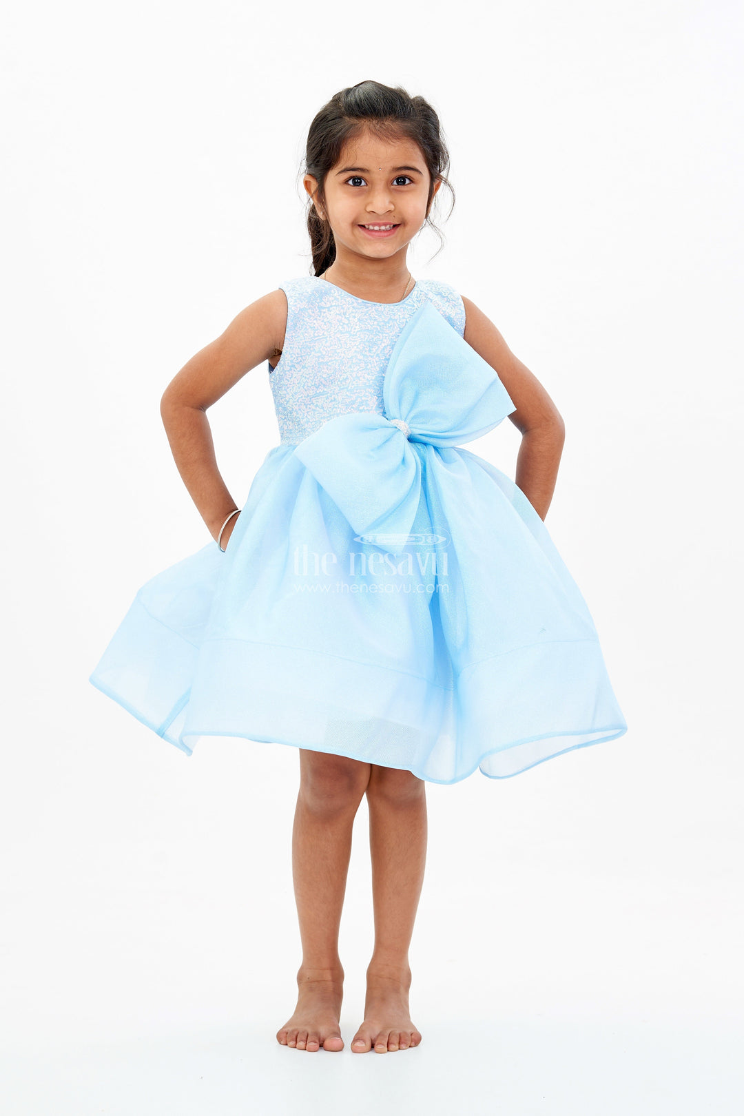 The Nesavu Girls Tutu Frock Magical Pari Frock for Girls with Shimmering Blue Net and Oversized Bow Nesavu 16 (1Y) / Blue PF201A-16 Magical Pari Frock Girls Shimmering Blue Net Oversized Bow | The Nesavu