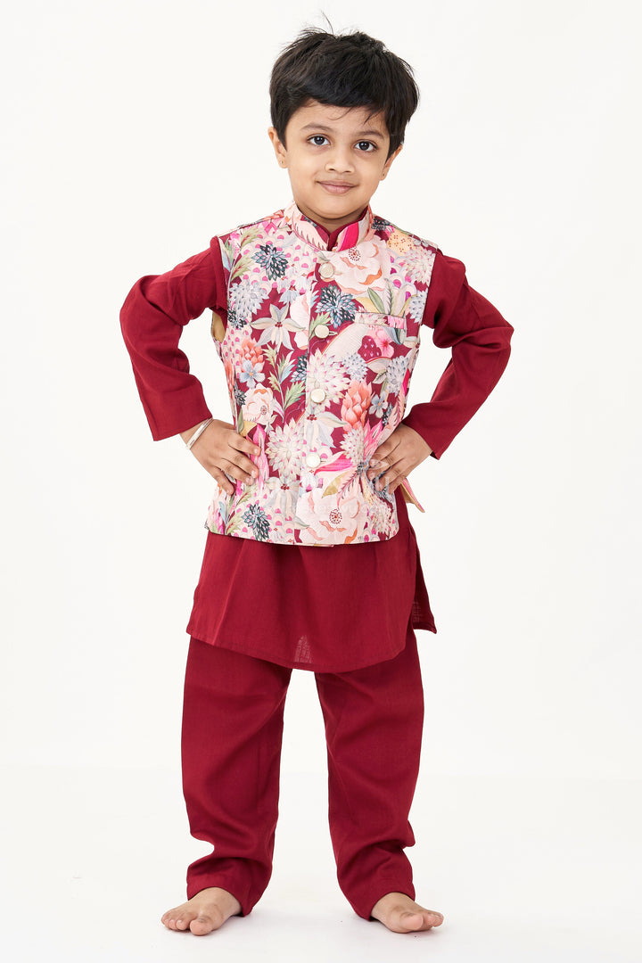 The Nesavu Boys Kurtha Set Maroon Kurta Set for Boys with Floral Digital Print Jacket in Cotton Blend Nesavu Maroon Kurta Set Boys Floral Digital Printed Jacket Cotton Blend | The Nesavu