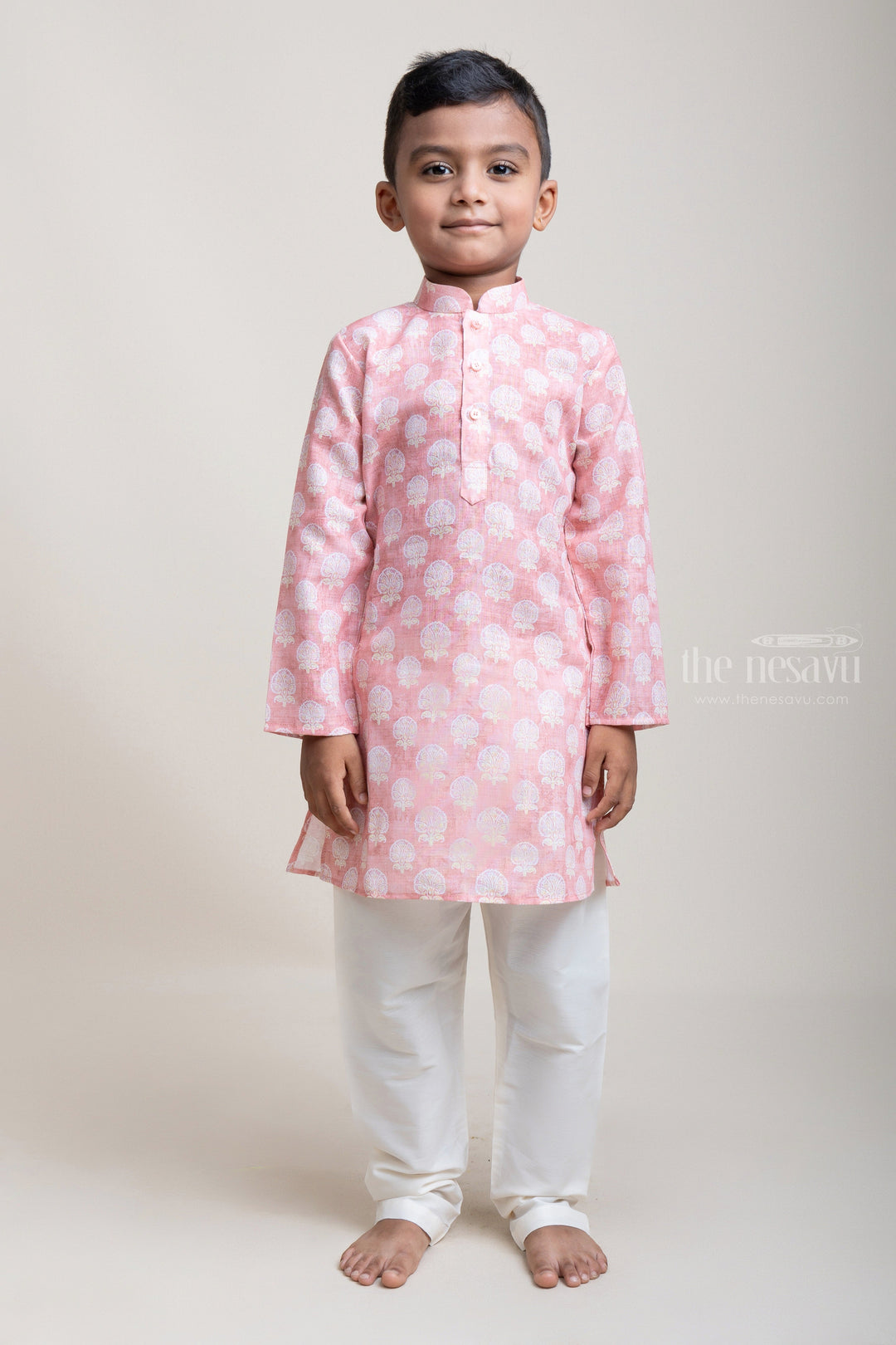 The Nesavu Boys Kurtha Set Mughal Floral Printed Peach Kurta And Elastic White Pants For Little Boys psr silks Nesavu 14 (6M) / Pink / Linen BES249B
