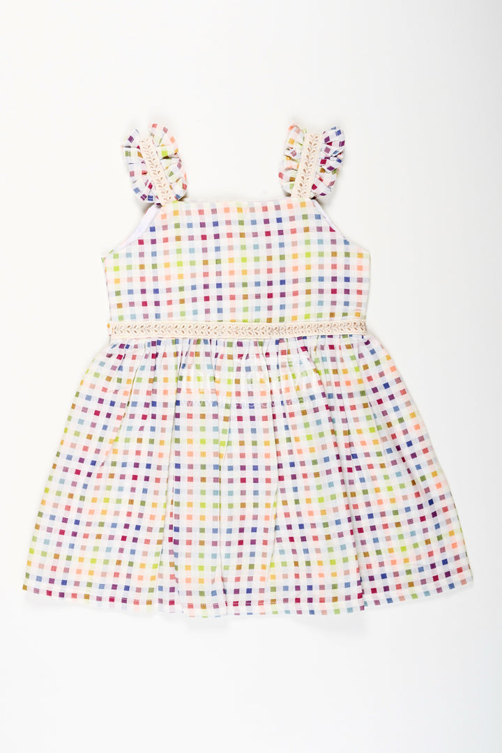 The Nesavu Girls Cotton Frock Muslin Checked Frock for Toddler Girls with Pastel Colors Nesavu 18 (2Y) / White GFC1942A-18 Nesavu pastel checked muslin cotton frock for toddler girls with ruffle straps and flare