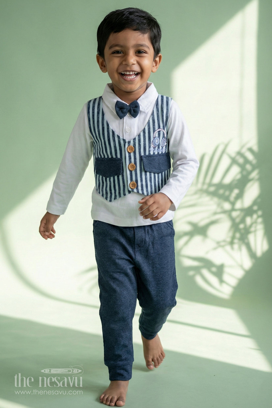 The Nesavu Baby Casual Sets New Born Thermal Wear Cotton Two-Piece Set with Blue Striped Vest and Navy Pants Nesavu 10 (NB) / Blue BCS181B-10 New Born Thermal Wear Cotton Two-Piece Set Blue Striped Vest | The Nesavu