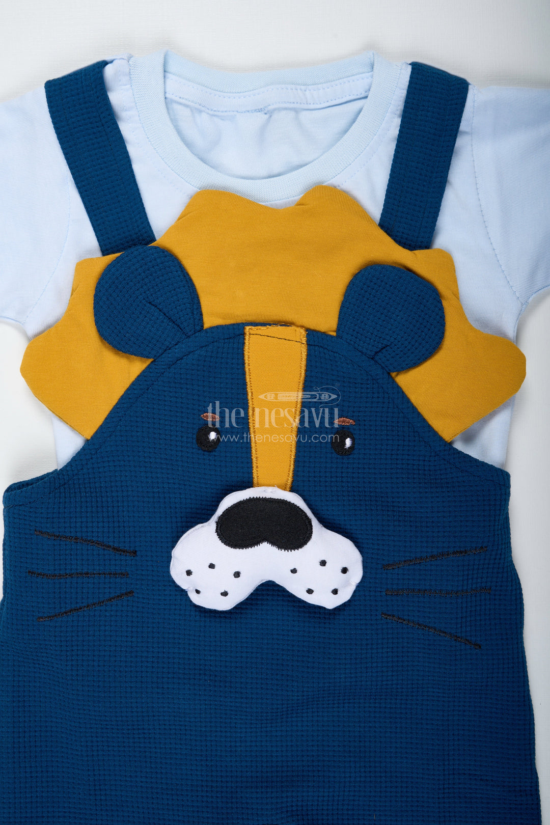 The Nesavu Boys Casual Set Newborn Bear Outfit for Boys in Waffle Knit Cotton with Dog Face Applique and Bold Contrast Tee Nesavu Nesavu Newborn Bear Outfit Boys Waffle Knit Cotton Contrast Tee Bear Applique