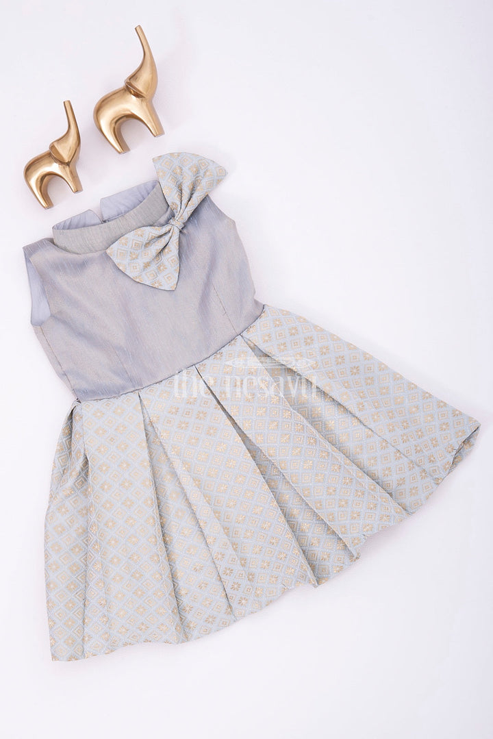 The Nesavu Silk Frock Party Wear Short Dress for Girls with Chinese Collar and Bow Nesavu Nesavu Party Wear Short Dress for Girls - Chinese Collar & Bow Design