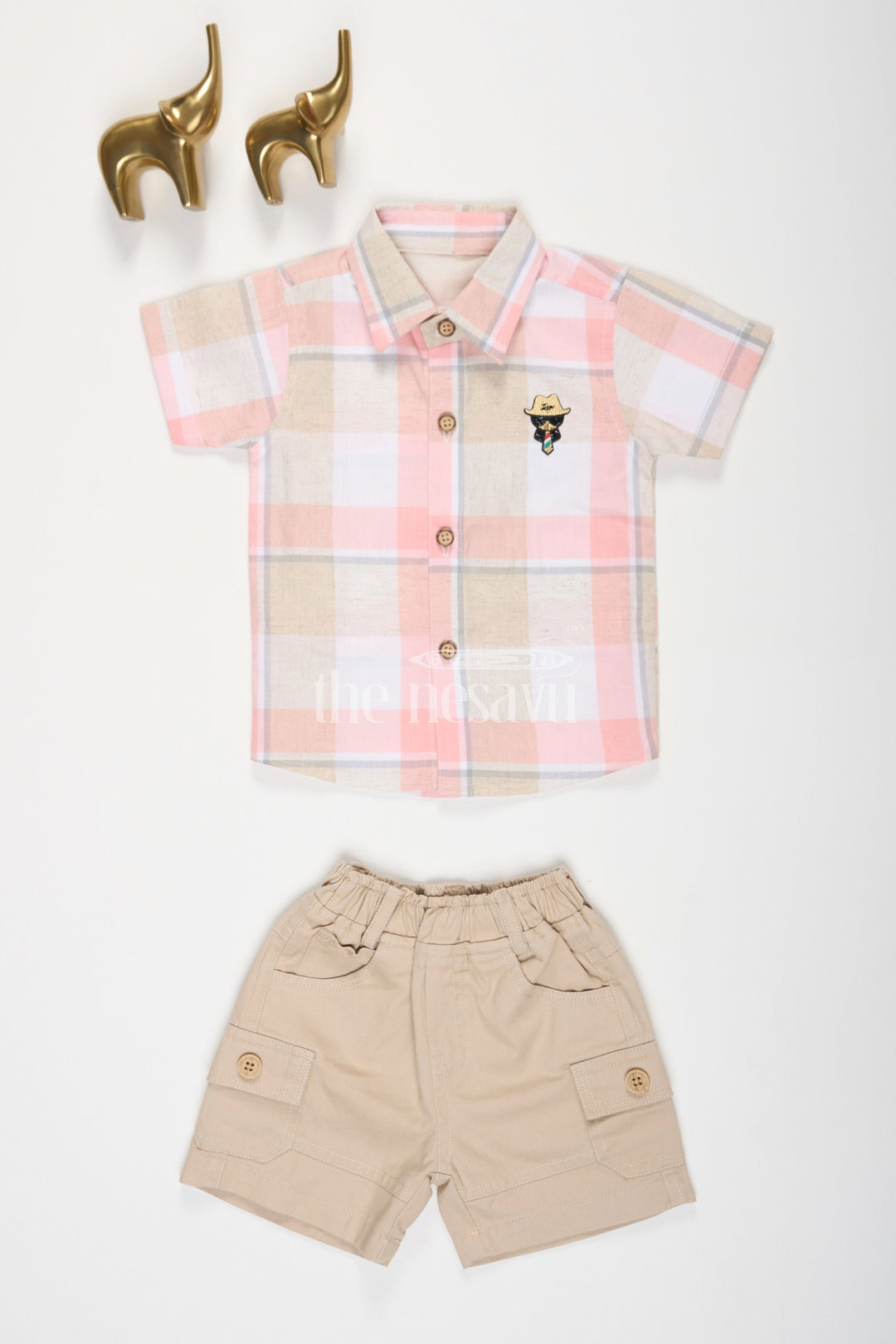 The Nesavu Boys Casual Set Peach Checked Half Sleeve Shirt and Beige Cargo Shorts Set for Boys Nesavu 16 (1Y) / Peach BCS111A-16 Peach Checked Half Sleeve Shirt and Beige Cargo Shorts Set for Boys - Nesavu