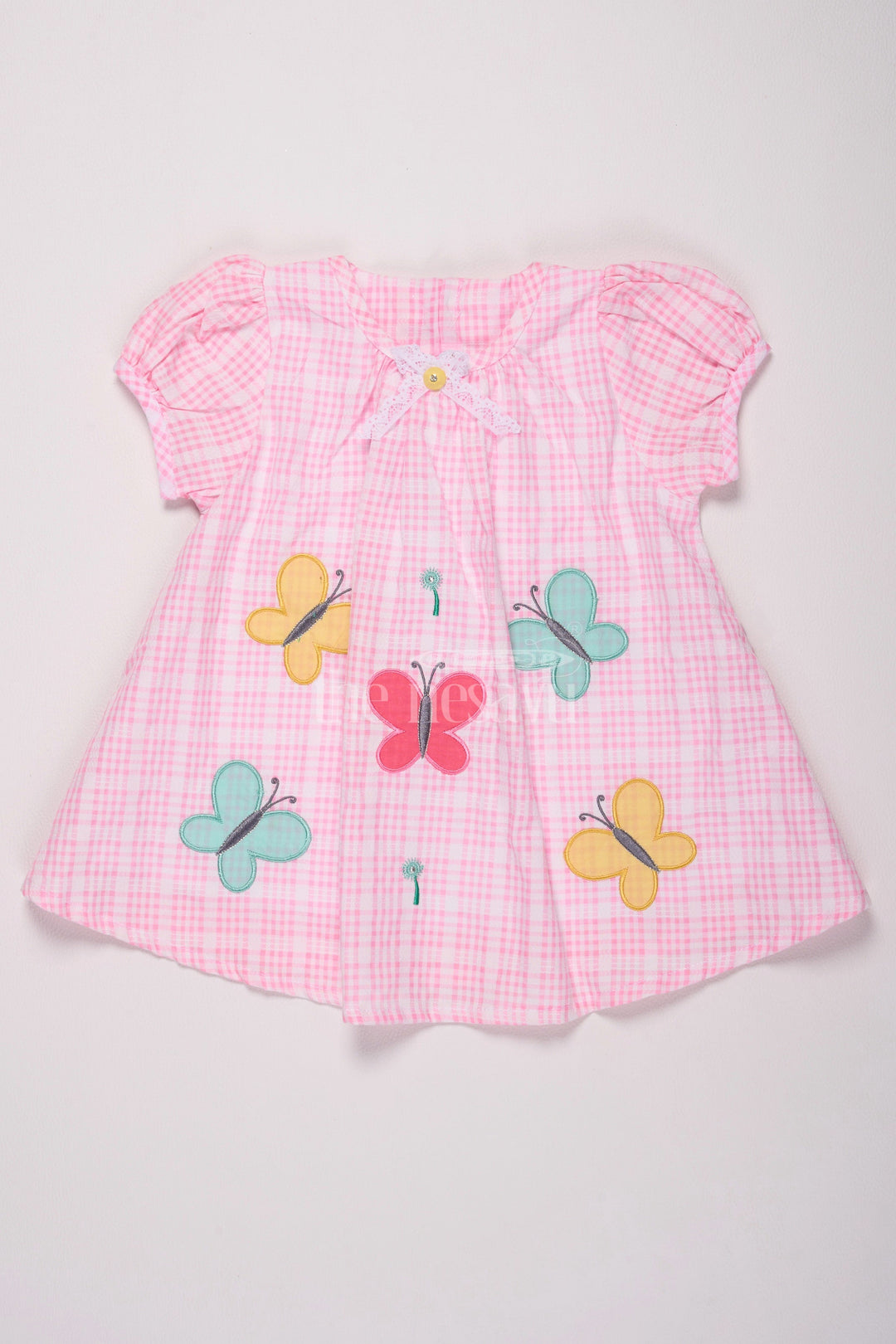 The Nesavu Baby Cotton Frocks Pink Gingham Baby Cotton Frock with Colorful Butterfly Appliqué and Puff Sleeves for Girls Nesavu 14 (6M) / Pink BFJ666B-14 Nesavu Pink Gingham Baby Cotton Frock Butterfly Appliqu Puff Sleeves Summer Outings