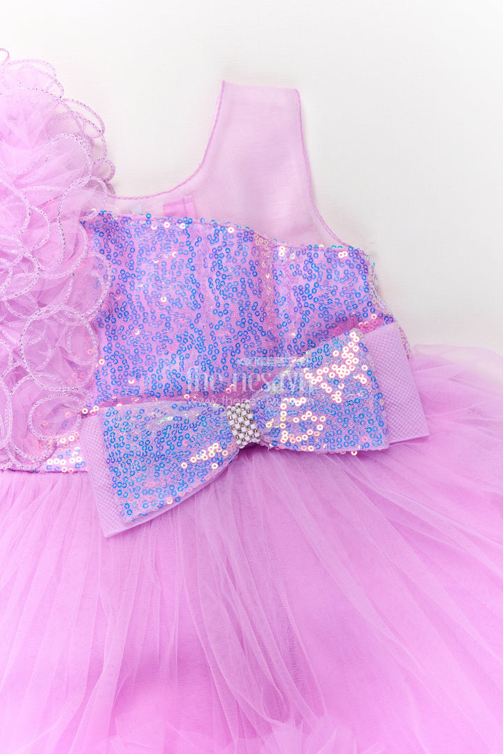 The Nesavu Girls Fancy Party Frock Princess Dress Purple for Girls in Net with Layered Frills and Glitter Bow Accent Nesavu Princess Dress Purple Girls Net Sequin Bodice Frilly Tulle Skirt | The Nesavu