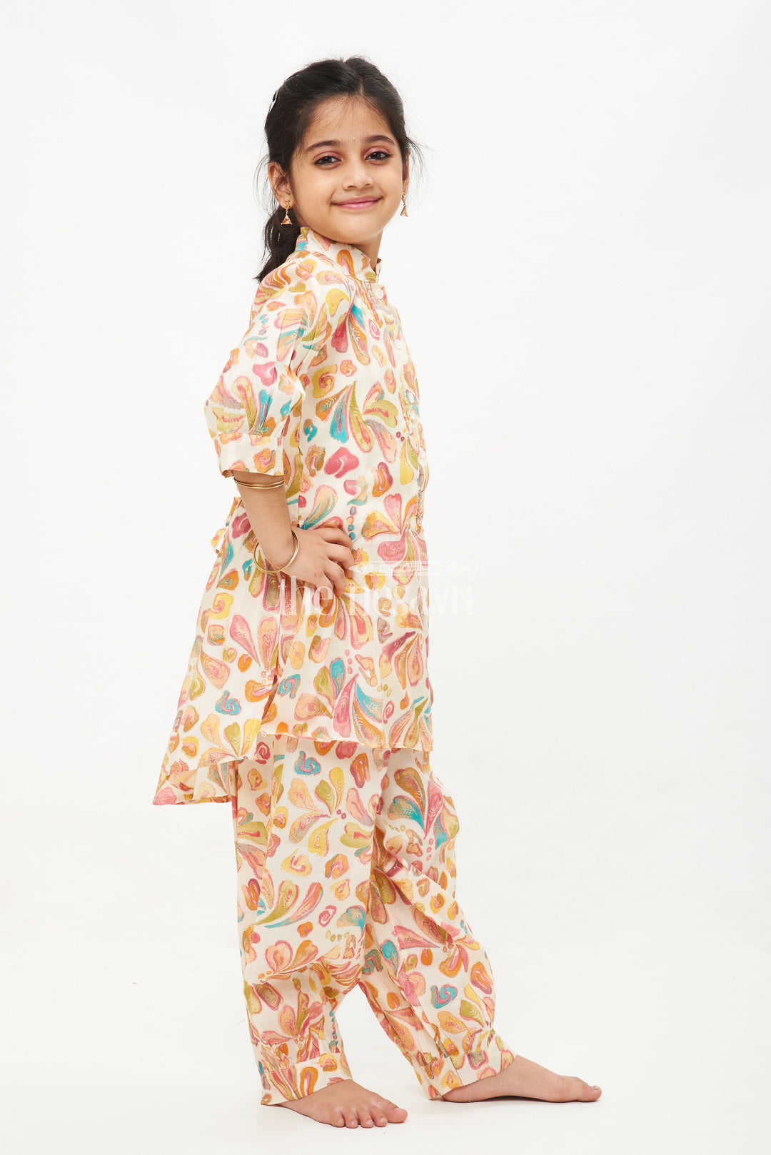 The Nesavu Girls Sharara / Plazo Set Printed Modal Silk Kurta Set with Chinese Collar and Harem Pants for Girls Nesavu Printed Modal Silk Kurta Set with Harem Pants for Girls