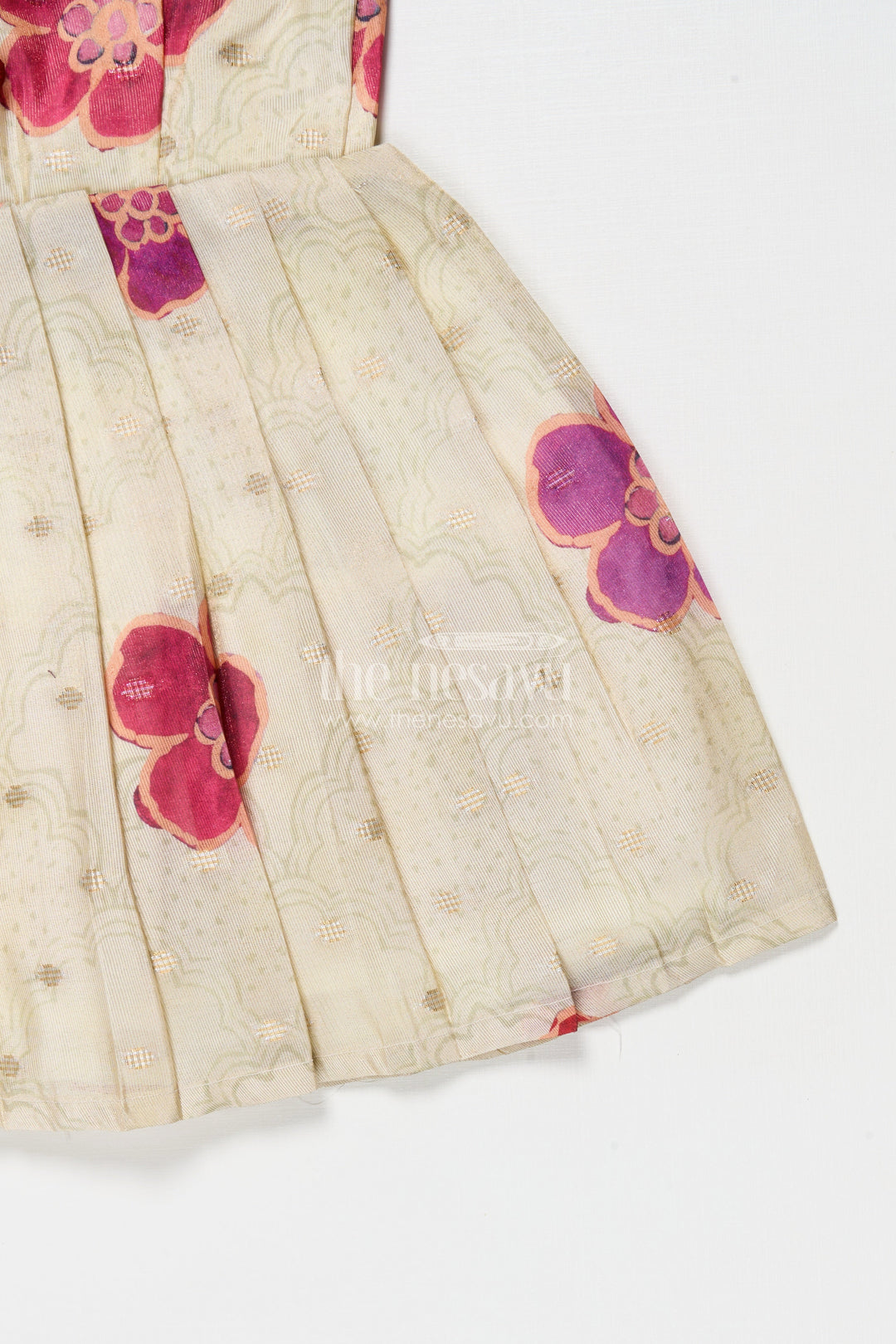 The Nesavu Silk Frock Silk Frock for Baby Girls for Festive Photos and Family Events Nesavu Nesavu baby girl silk frock with floral prints in Banaras art silk – great for festive portraits and family gatherings
