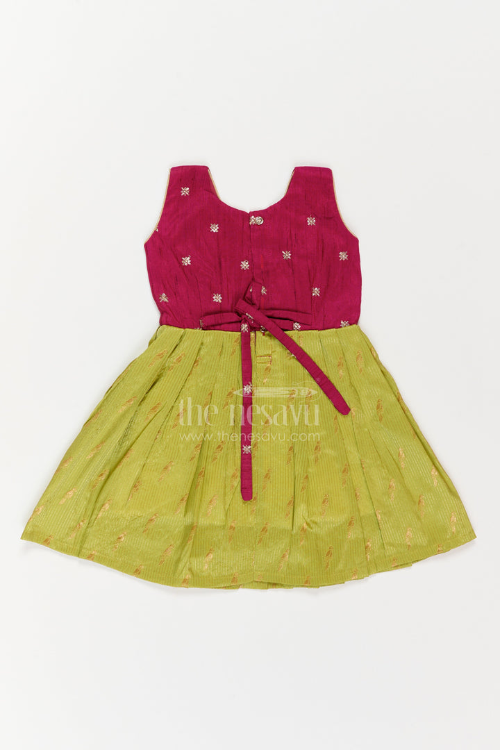 The Nesavu Silk Frock Silk Frock for Girls in Purple with Jacquard Weave Nesavu Nesavu Silk Frock For Girls In Purple With Jacquard Weave