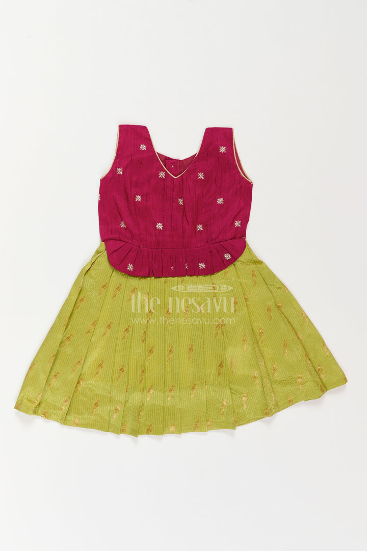The Nesavu Silk Frock Silk Frock for Girls in Purple with Jacquard Weave Nesavu Nesavu Silk Frock For Girls In Purple With Jacquard Weave