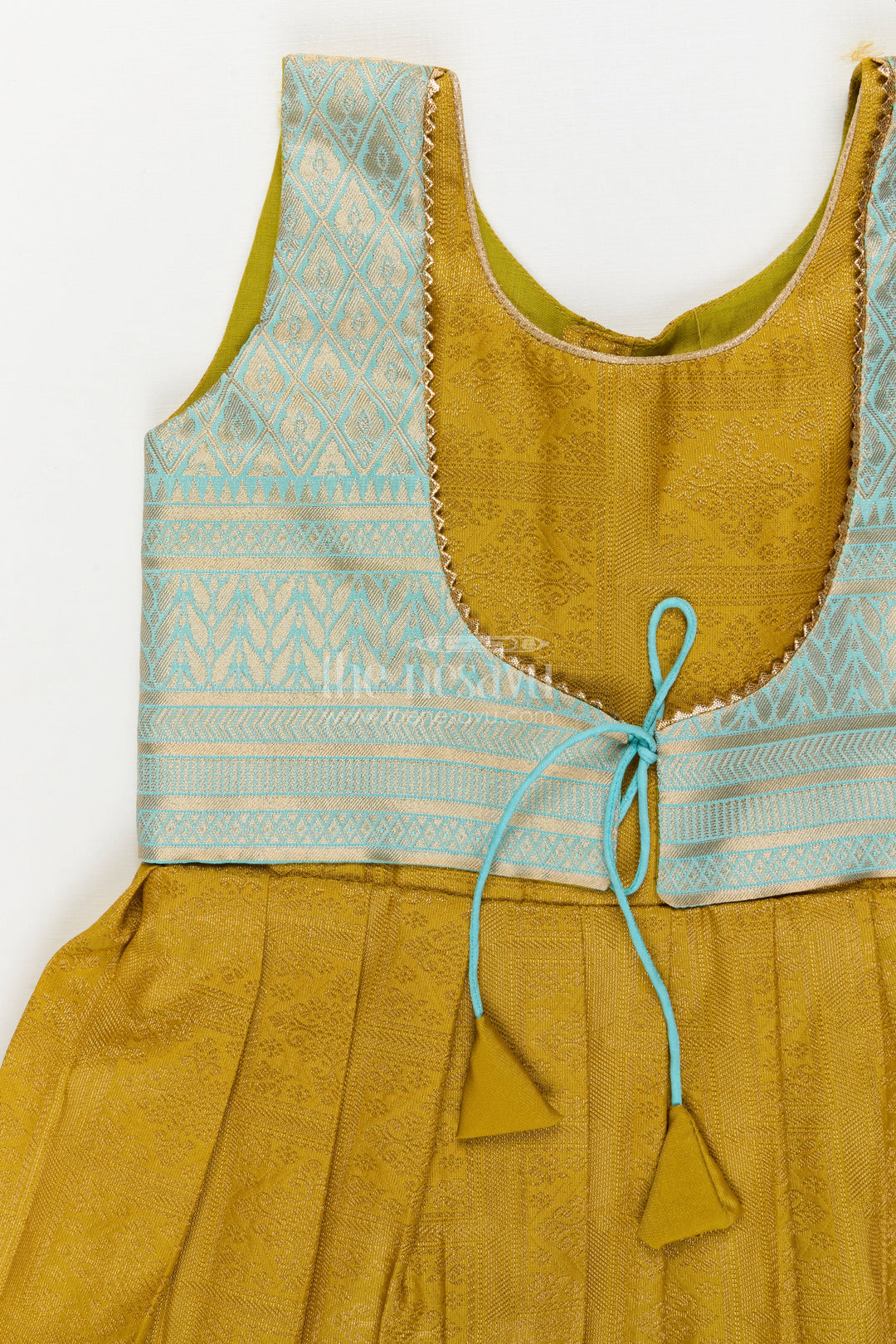 The Nesavu Girls Kanchi Silk Frock Silk Frock for Toddler Girls with Jacquard Kanchivaram Saree Inspired Festive Design Nesavu Nesavu toddler girl silk frock with jacquard Kanchivaram inspired zari borders for festive and traditional wear