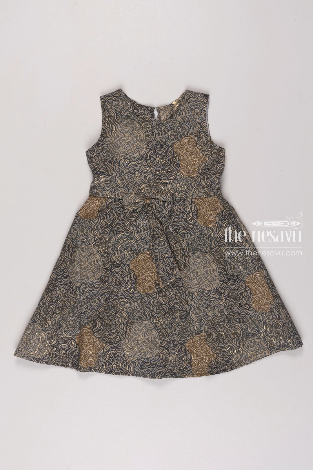 The Nesavu Girls Fancy Frock Slate Swirl Grey Rosette A Line Frock Gown for Girls Nesavu 18 (2Y) / Gray / Cotton GFC1208B-18 Girls A Line Frock with Swirl Rosette Pattern | Sophisticated Party Wear | The Nesavu