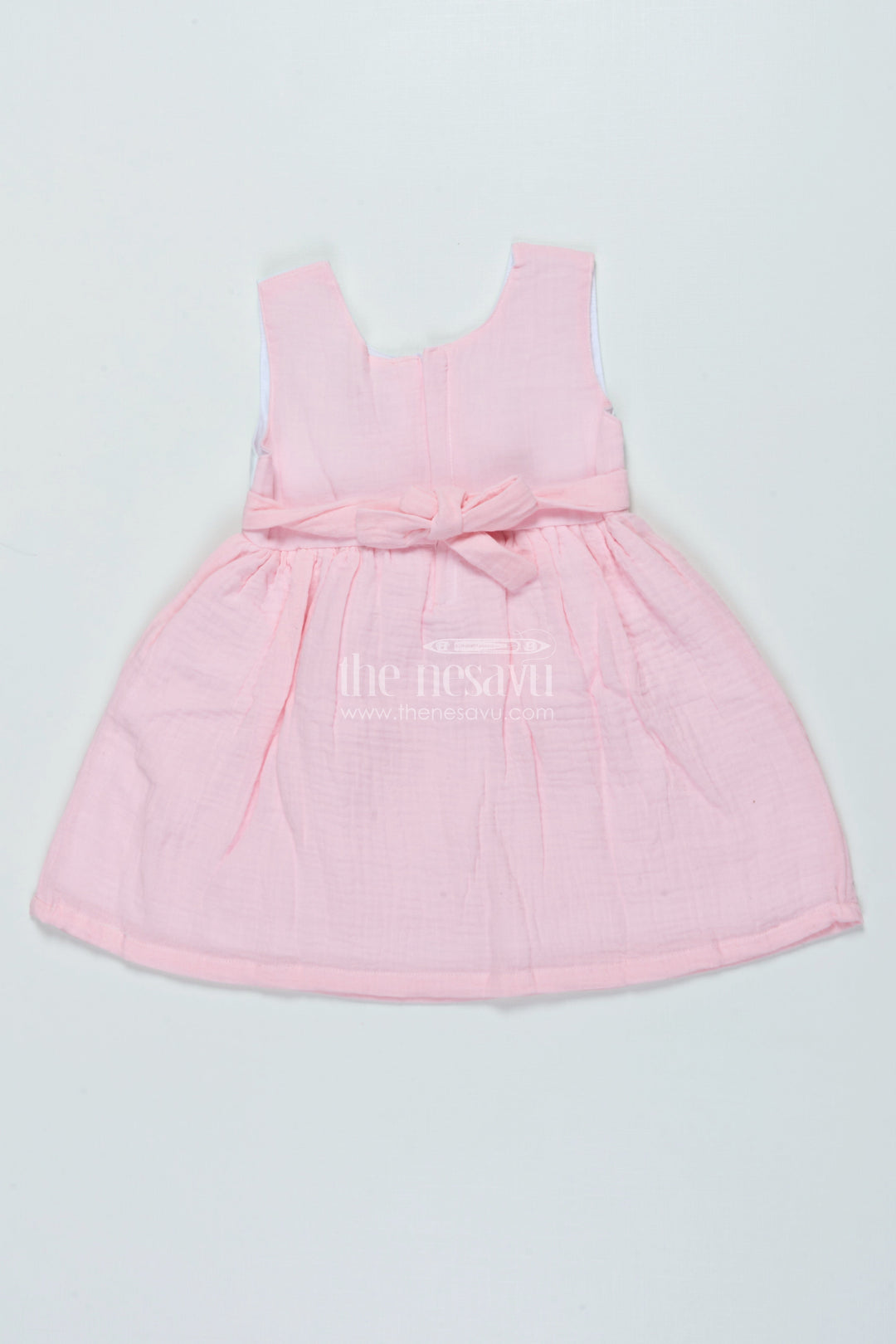 The Nesavu Baby Frocks Sleeveless Cotton Frock for Baby Girls for Birthdays and Casual Photoshoots Nesavu Nesavu muslin cotton frock baby girls milestone birthdays casual baby photoshoots