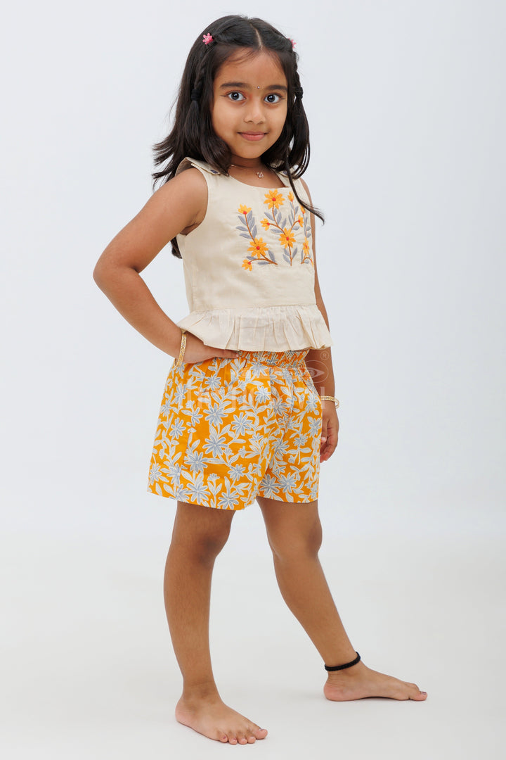 The Nesavu Baby Casual Sets Sleeveless Hand Block Printed Cotton Shorts Set - Beige and Orange Nesavu Sleeveless Hand Block Printed Cotton Shorts Set for Girls - Beige and Orange