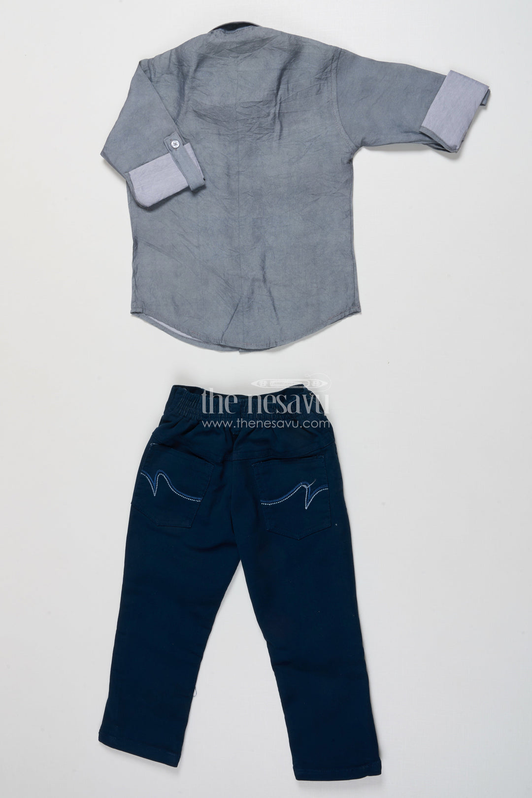 The Nesavu Boys Casual Set Statement Floral Casual Outfit for Boys with Cotton Blend Comfort Nesavu Nesavu boys printed cotton blend casual shirt pant set large floral motif