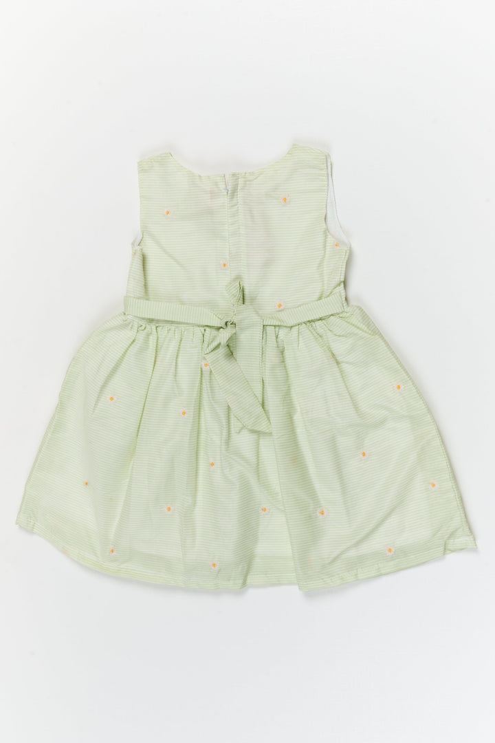 The Nesavu Girls Cotton Frock Striped Cotton Frock with Daisy Embroidery for Sunny Days and Casual Outings Nesavu Nesavu striped cotton frock with floral embroidery – ideal for casual wear and daytime events